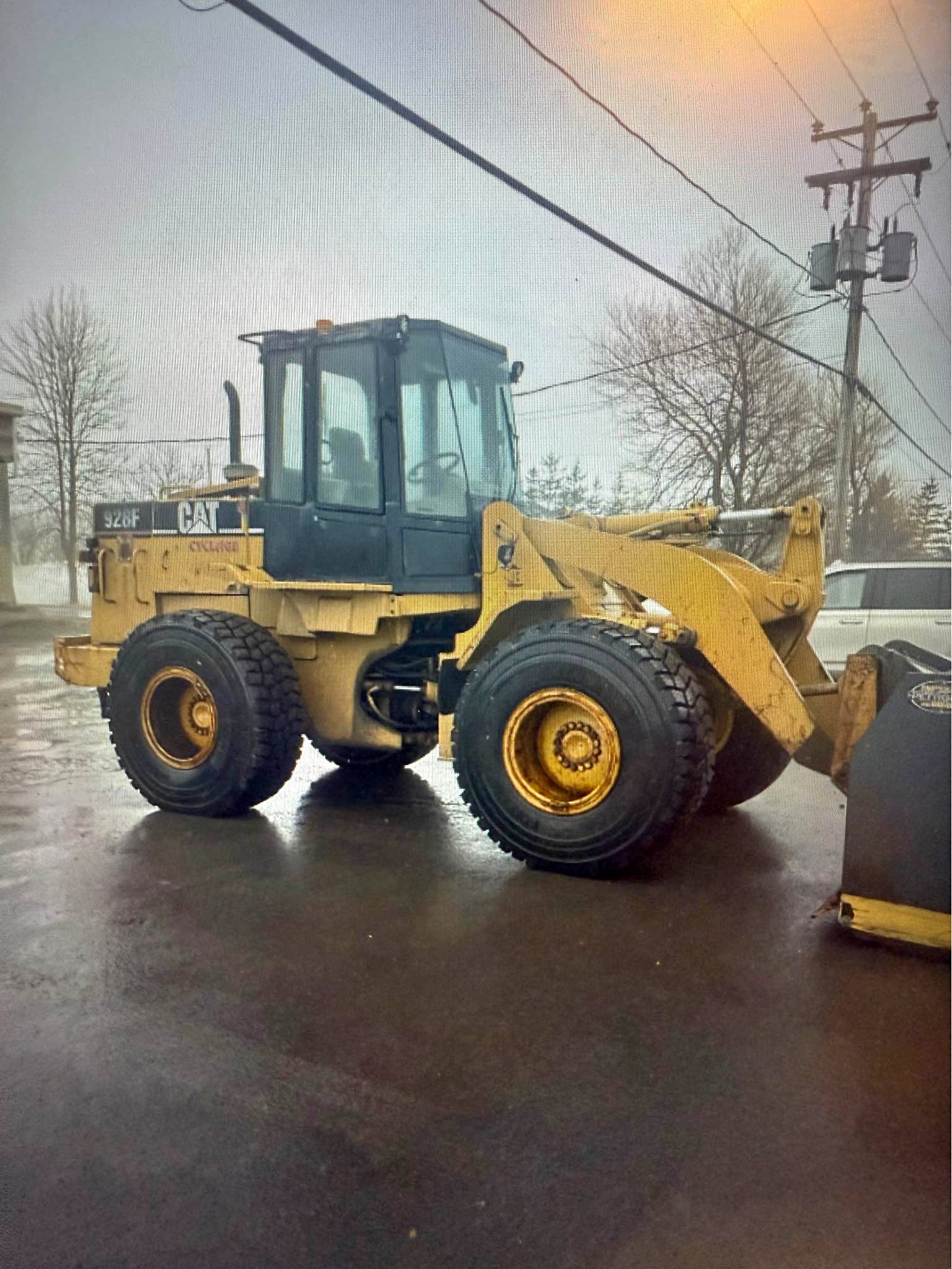 1996 Caterpillar 928F - Commercial Vehicles - Nouvelle, Quebec ...
