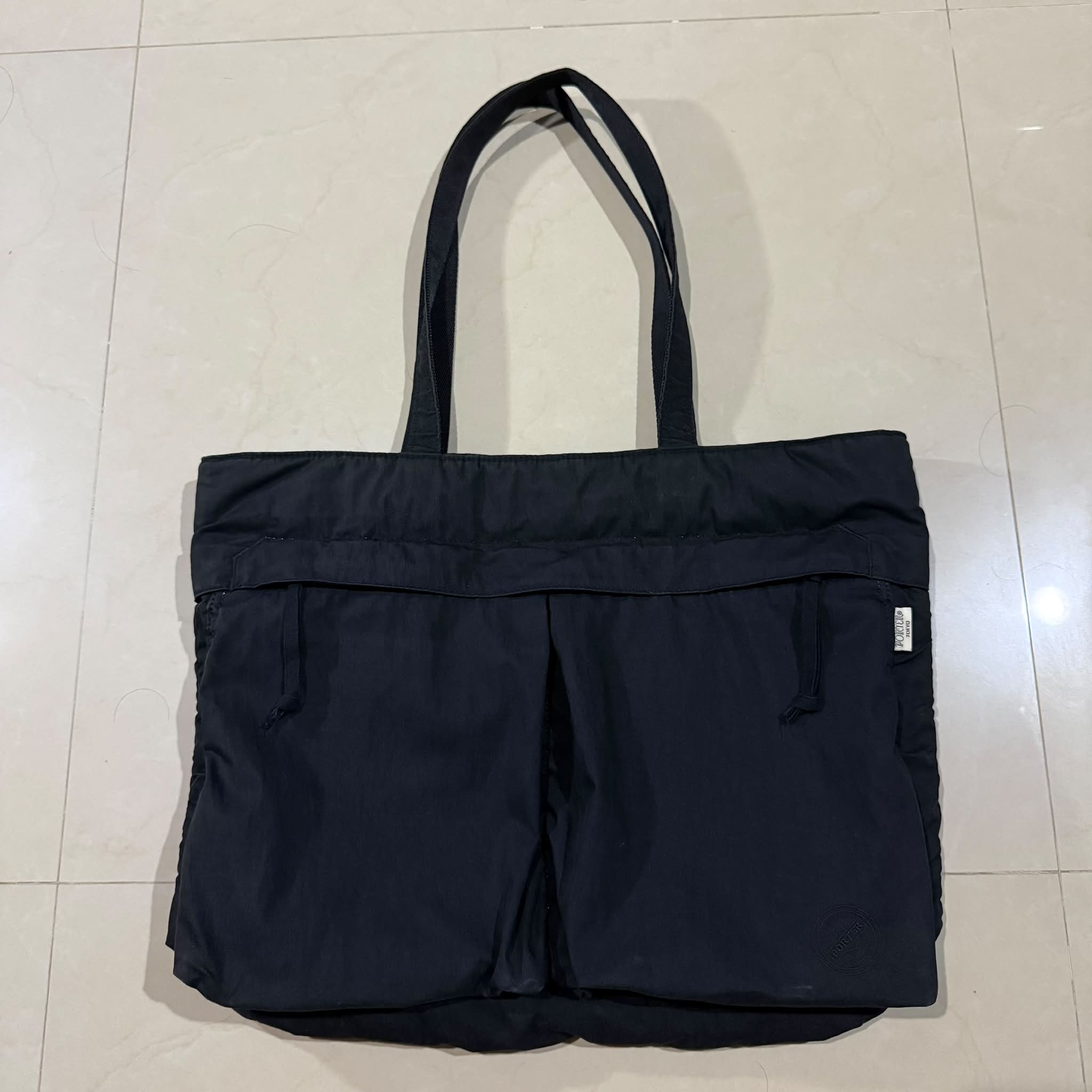 Head Porter Japan Black Beauty Tote Bag is back in stock! Swipe
