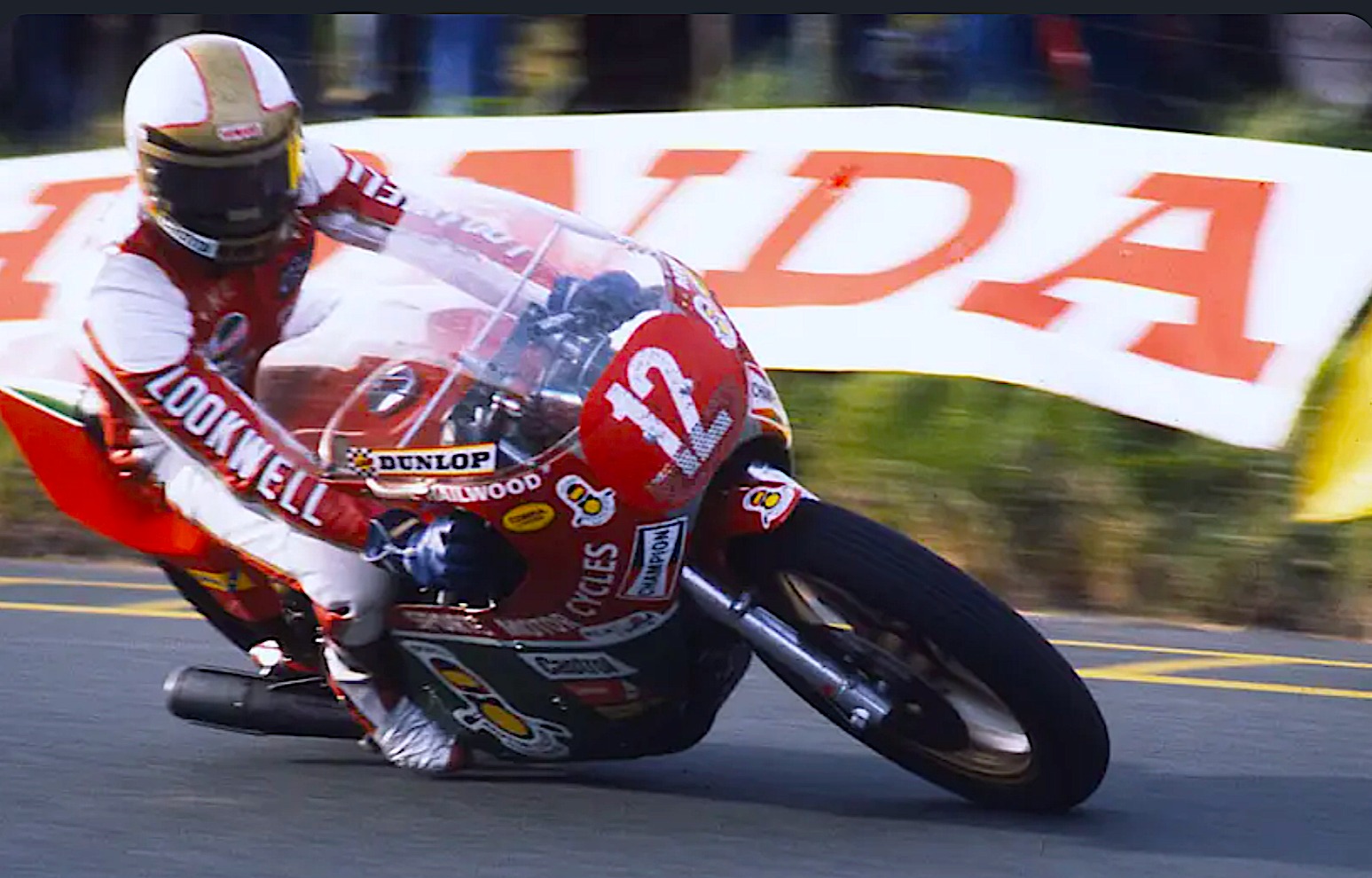 Tadahiko Taira 平 忠彦 Cazay ТАЛЛНΑ 2 AMAH YAMAHA Marlro 7D M5i