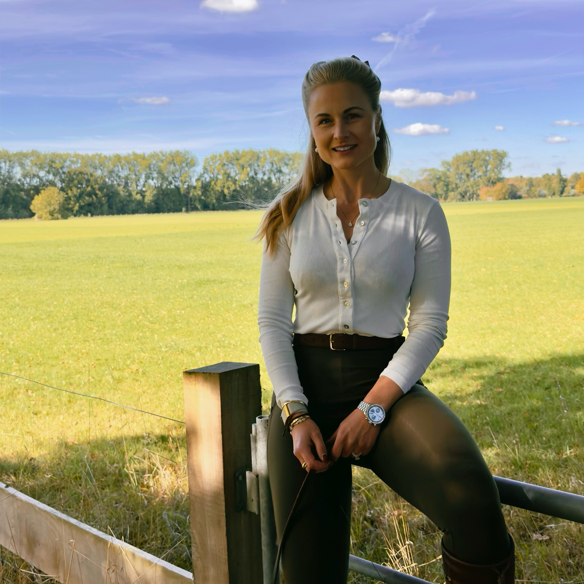 Danielle Leeman - Danielle Leeman updated her profile picture.