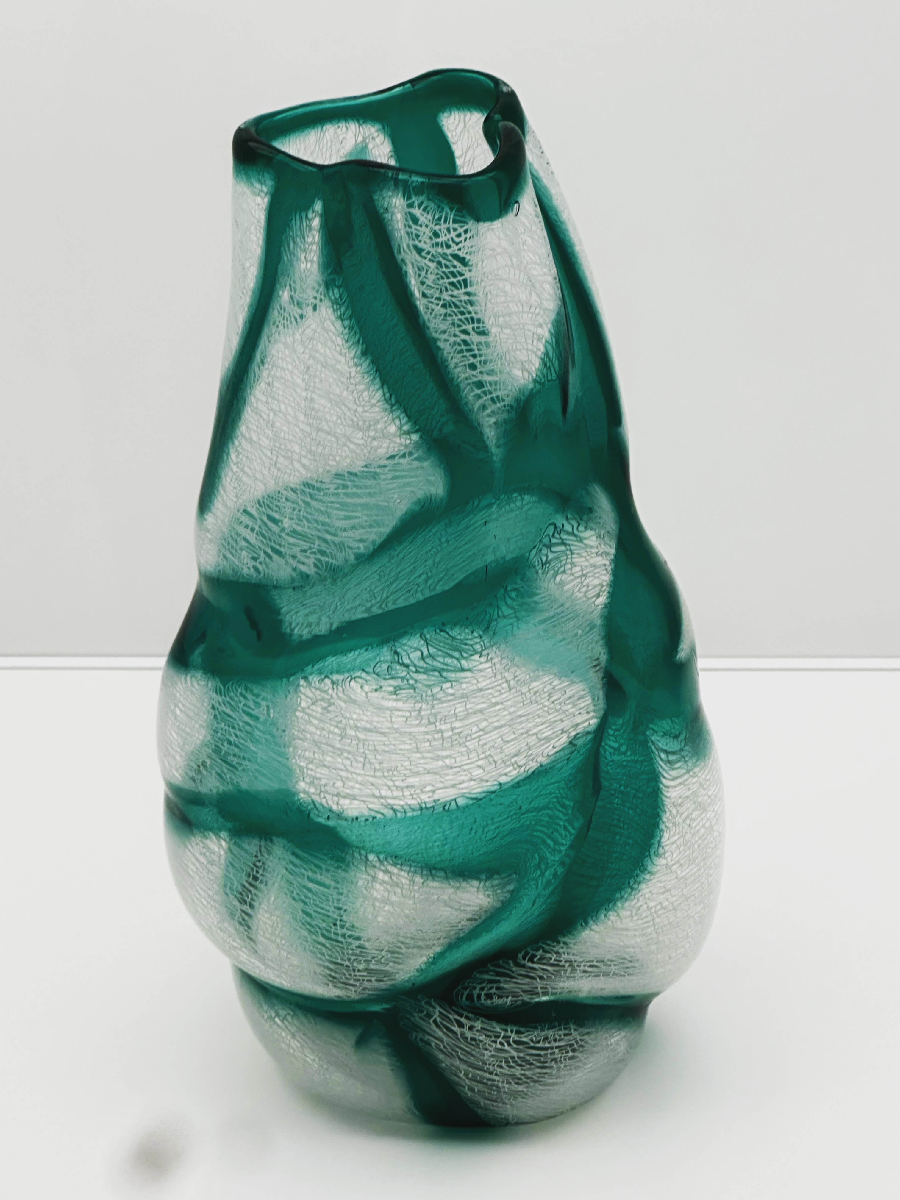 Archimede Seguso-inspired glass vase from Murano