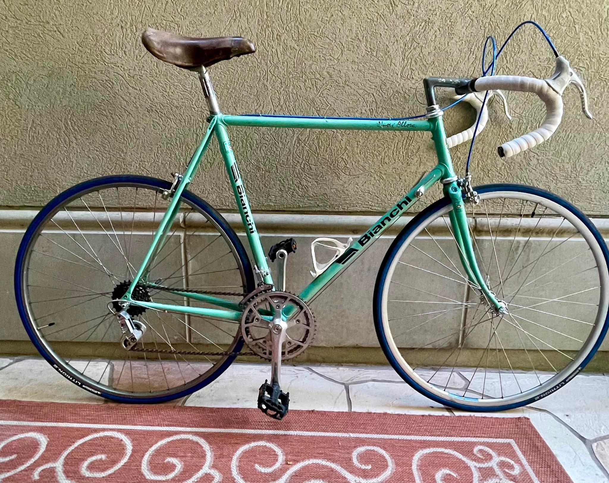 bianchi 58cm steel chrome moly road bike Eroica – Mordern Bike Battle-scarred Bianchi Boardwalk hybrid, rebuilt