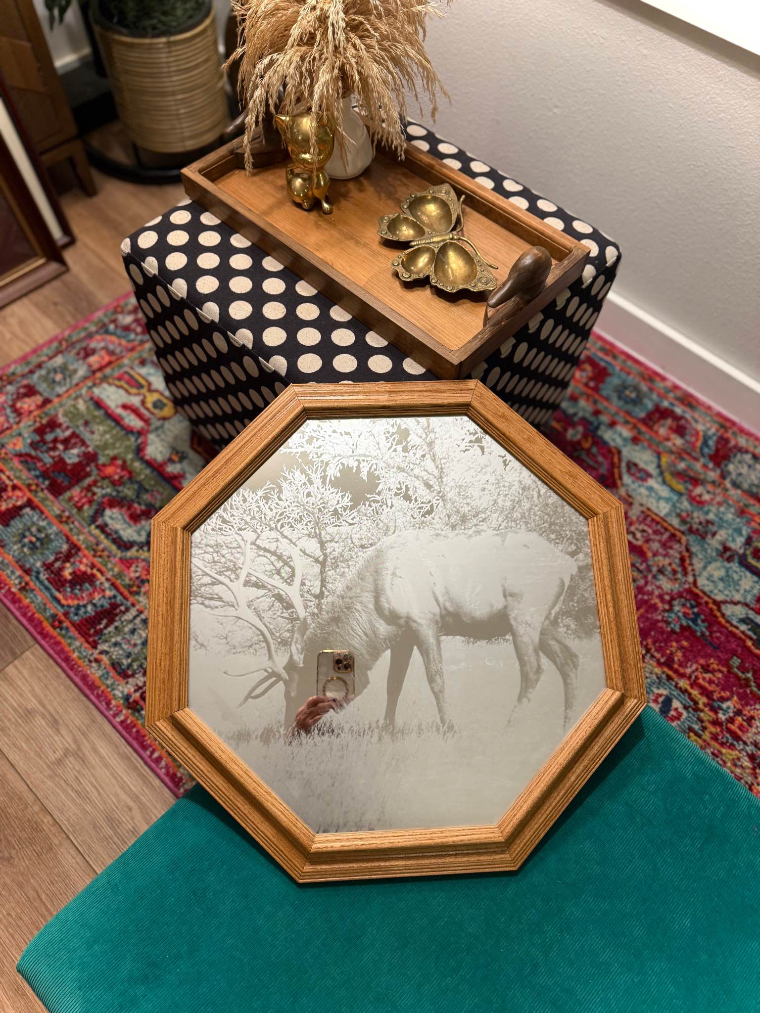 Such a cool statement piece with that classic 80s western/lodge