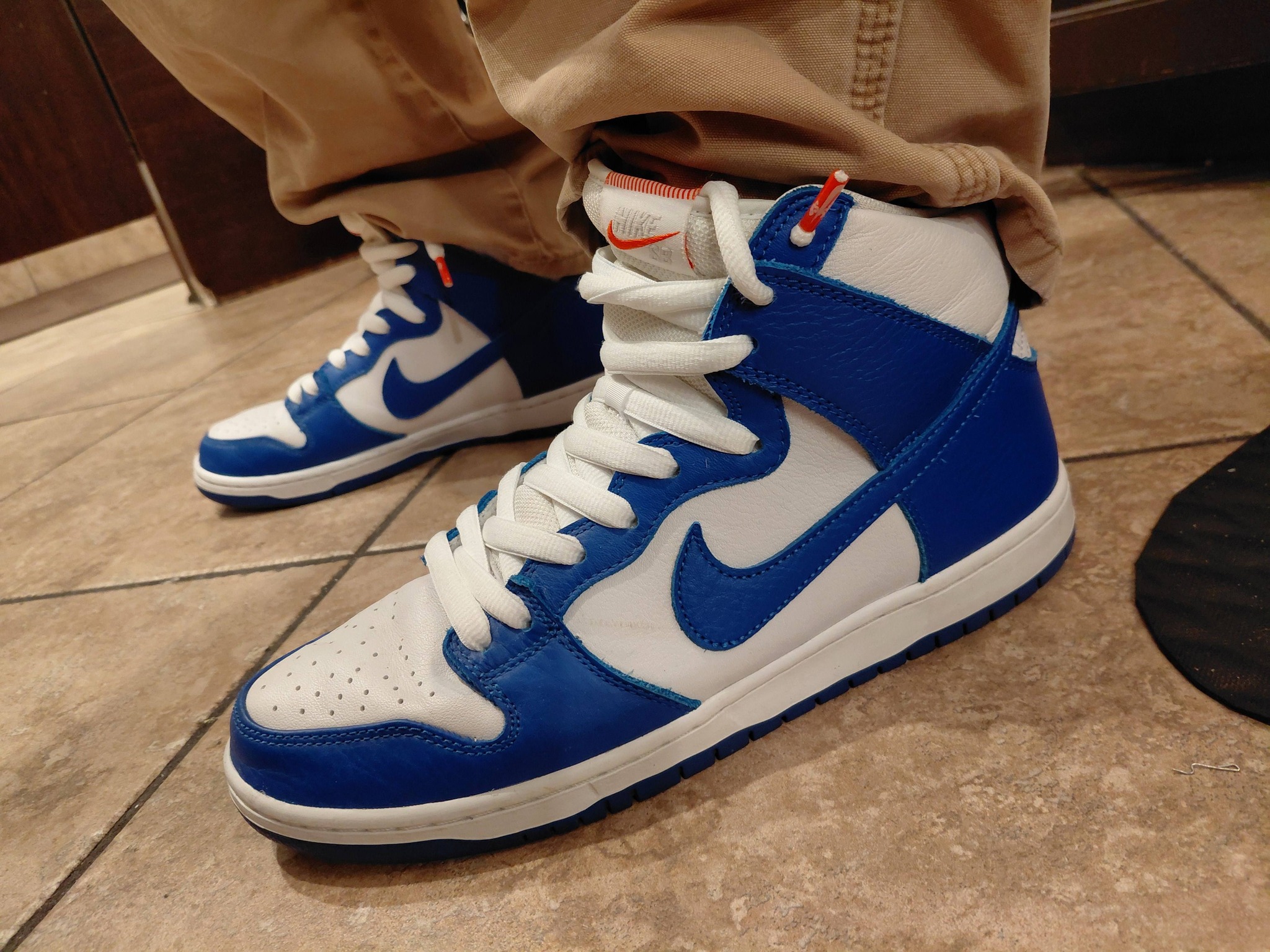kotd Nike SB Dunk High Orange Label 