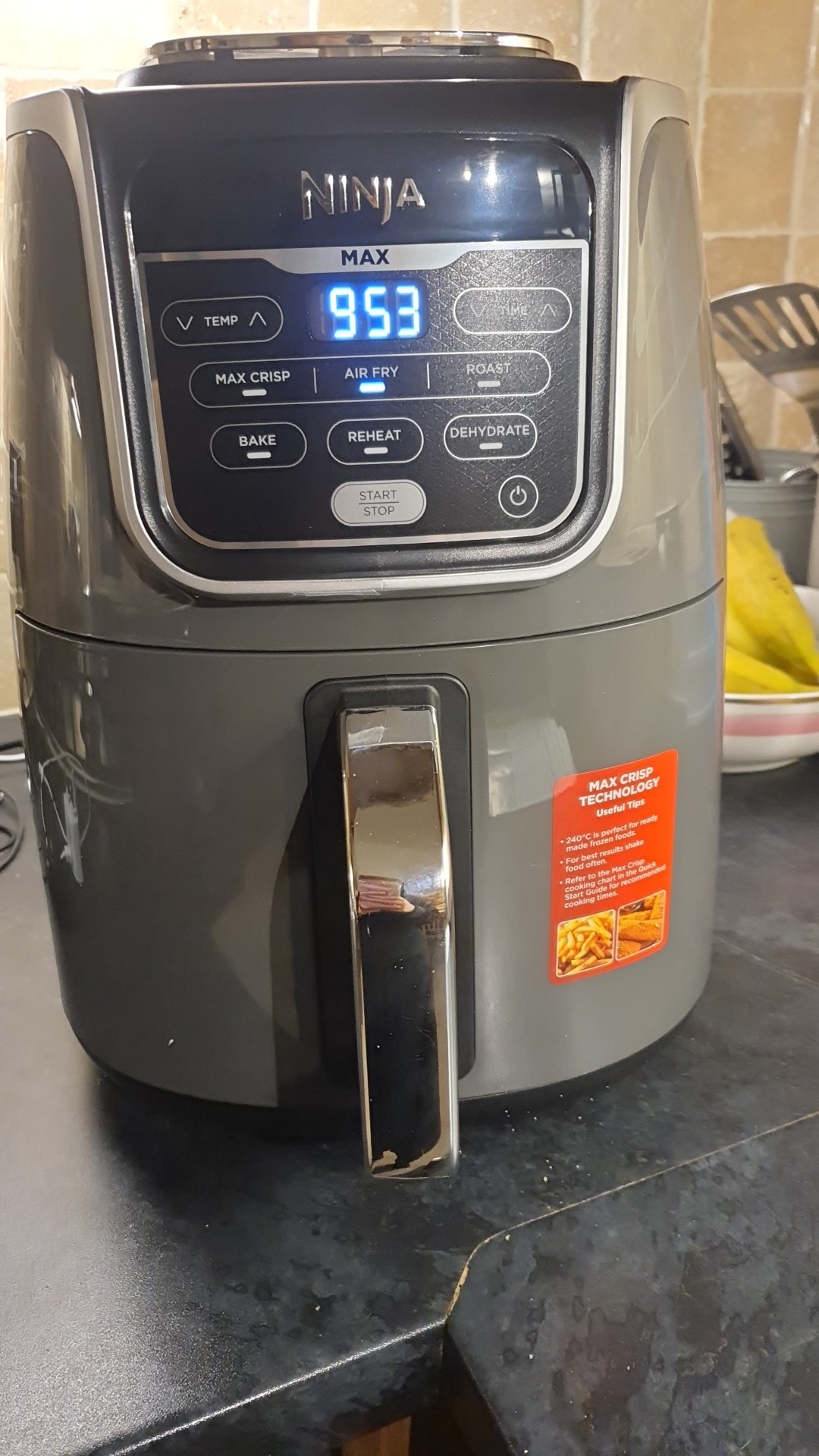 Hi just bought the ninja duel air fryer. Few different modes. Max crisp. Air fry. Dehydrate…etc no clue which each one does…first air fryer . I mean say I wanted to pop