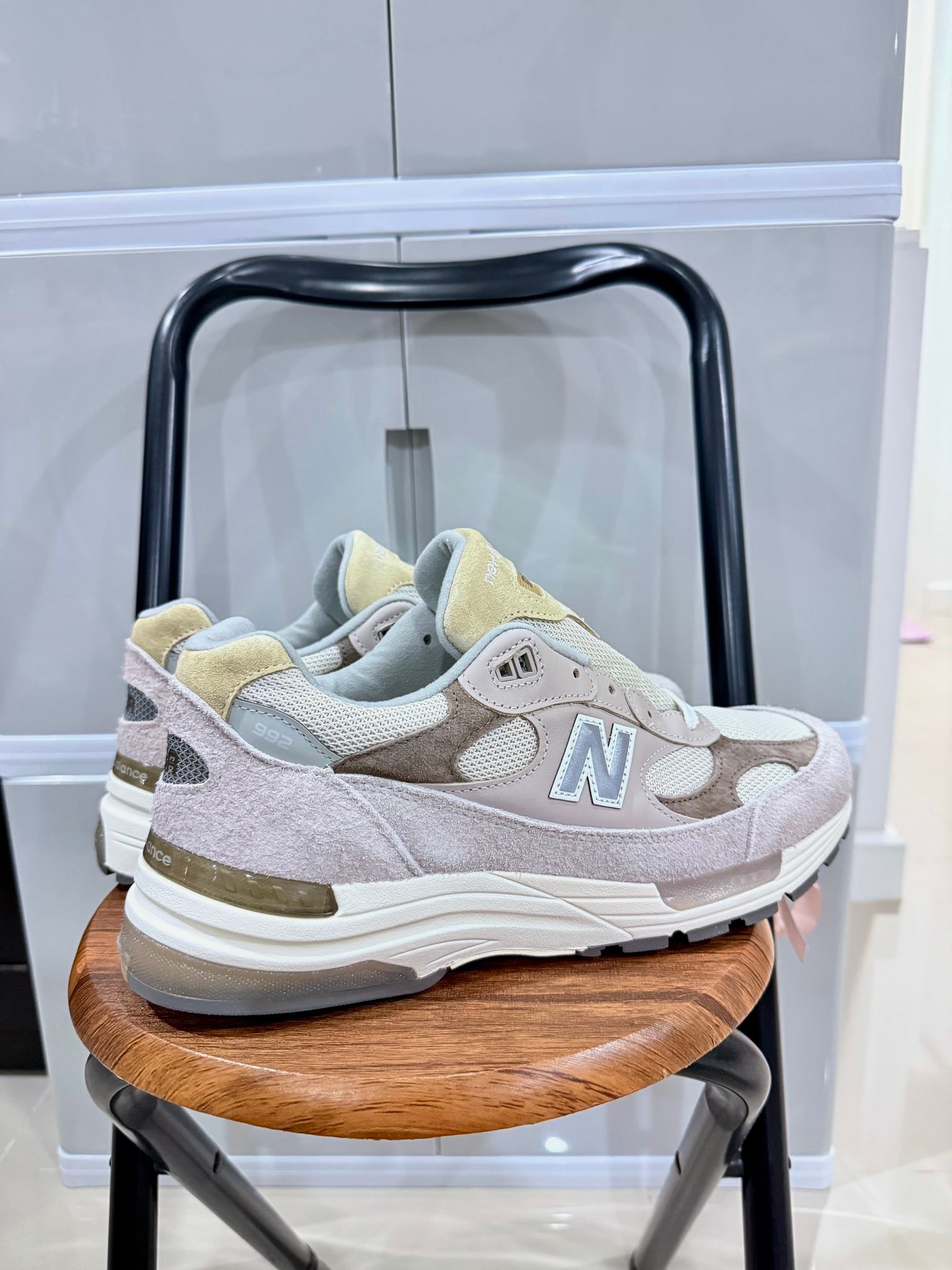 ขออนุญาตปล่อย NB 992 Moonrock Mushroom (U992MM) NEW กล่อง อุปกรณ์ 