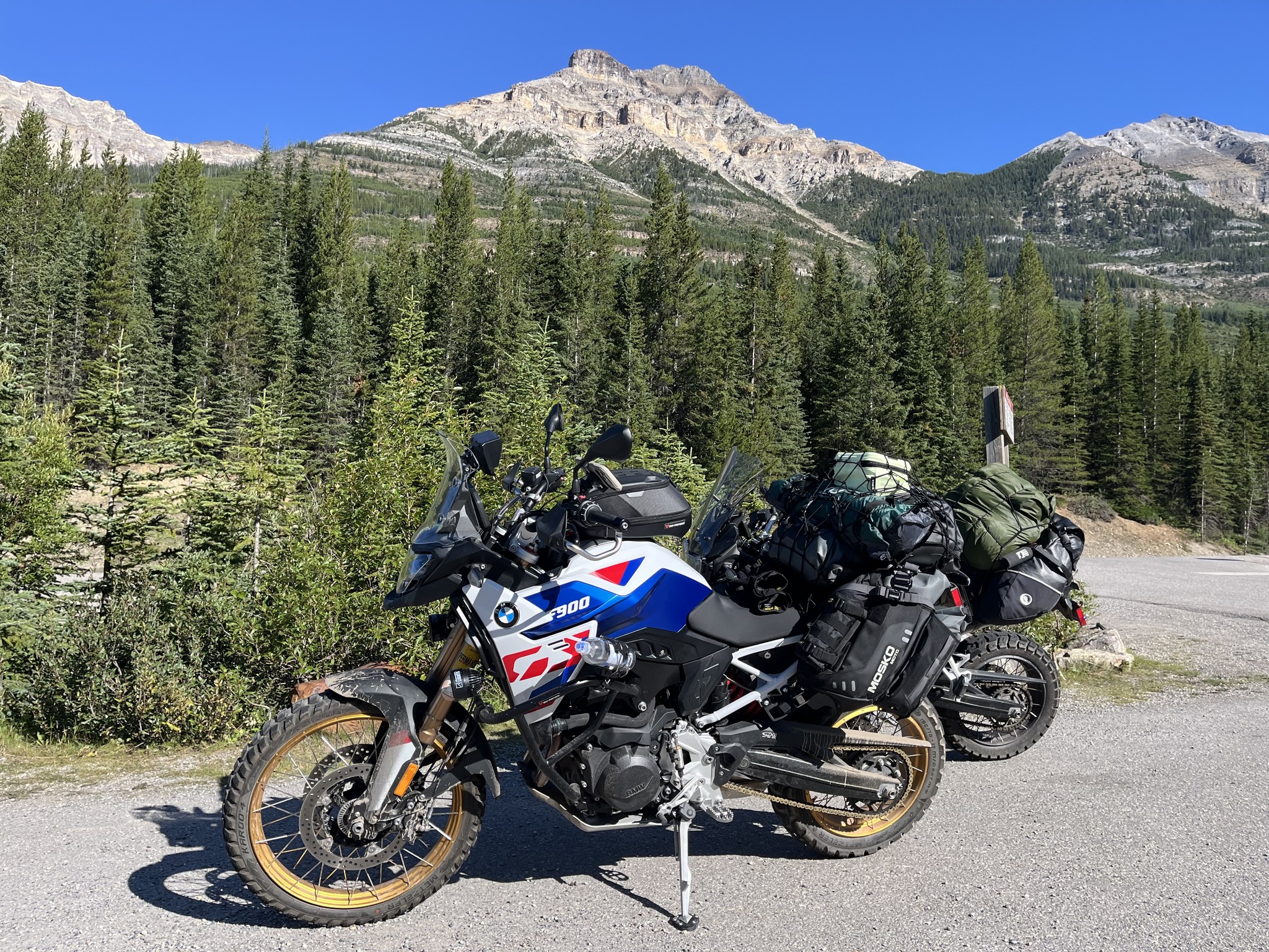 Mosko Moto Gear Stinger 8 Review