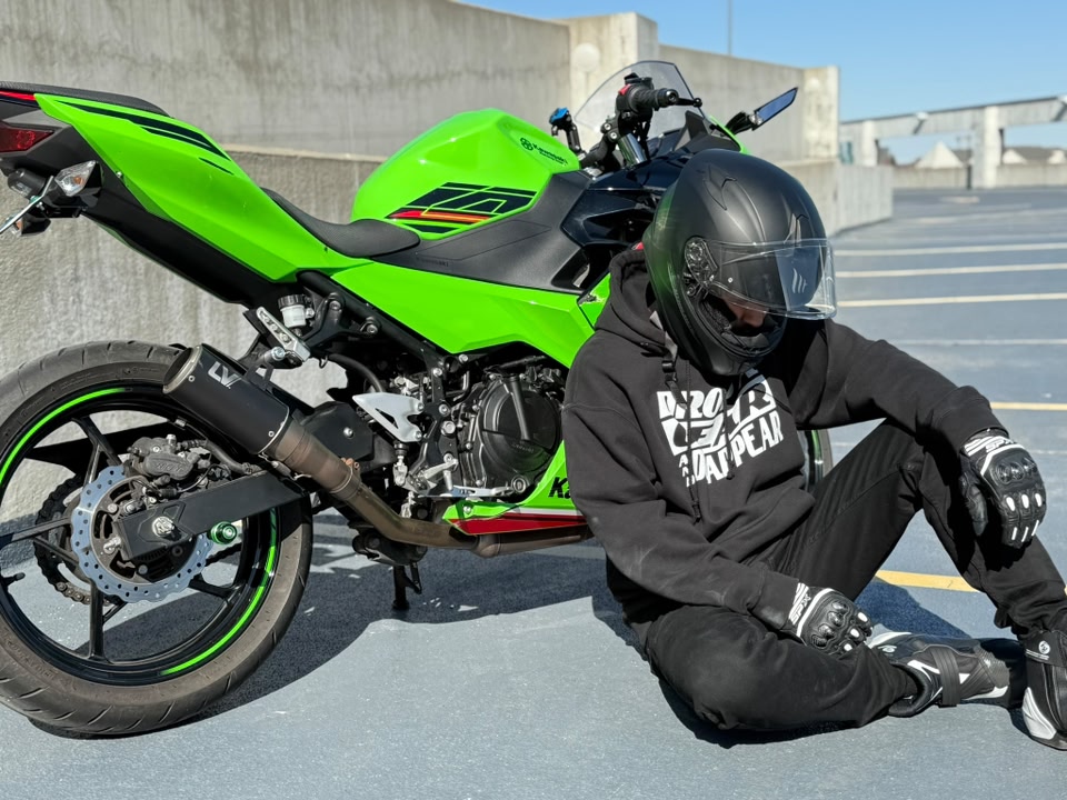 What's your Summer Rides? Here's mine: Kawasaki KFX400 made into a