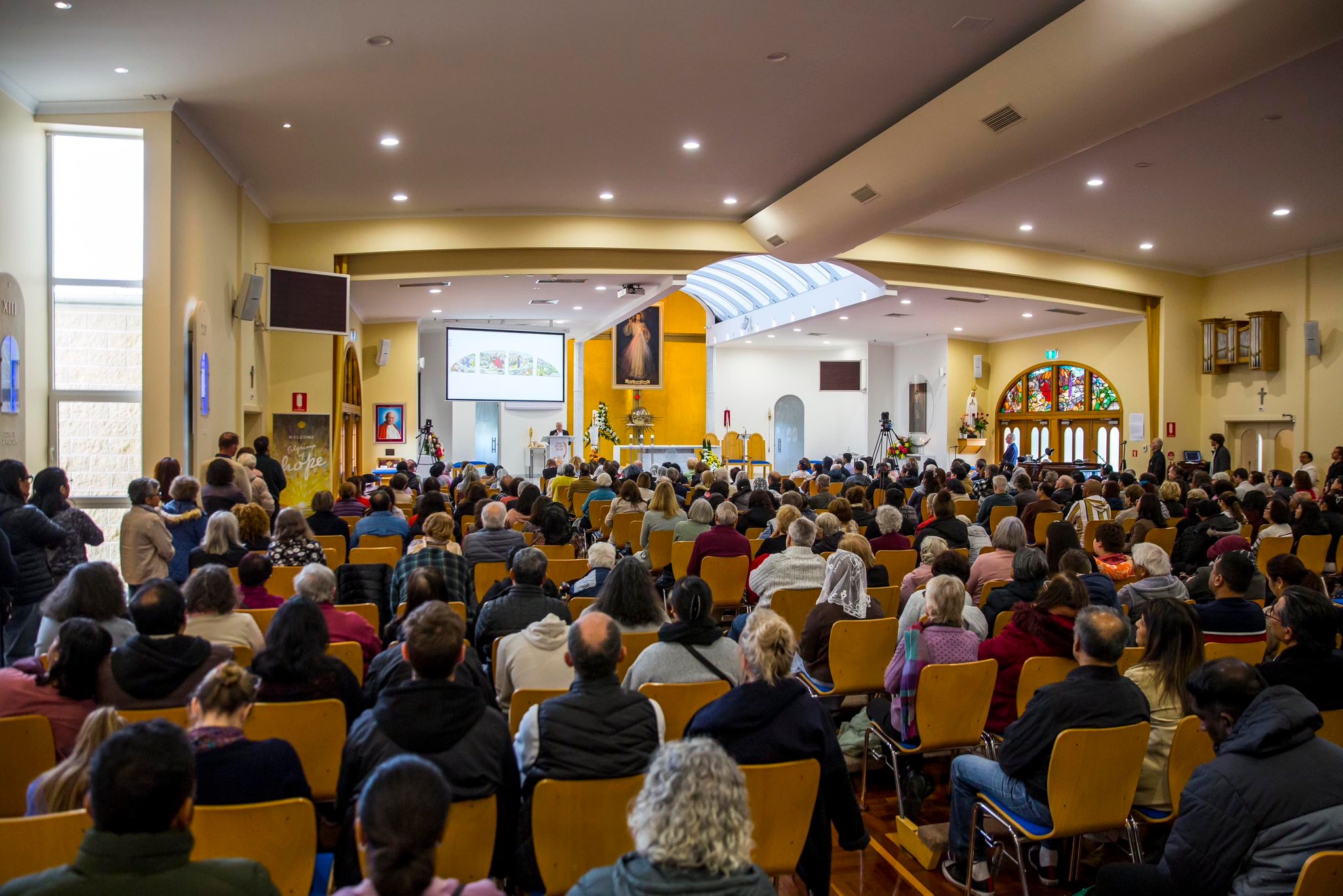 Divine Mercy Shrine... - Divine Mercy Shrine Keysborough