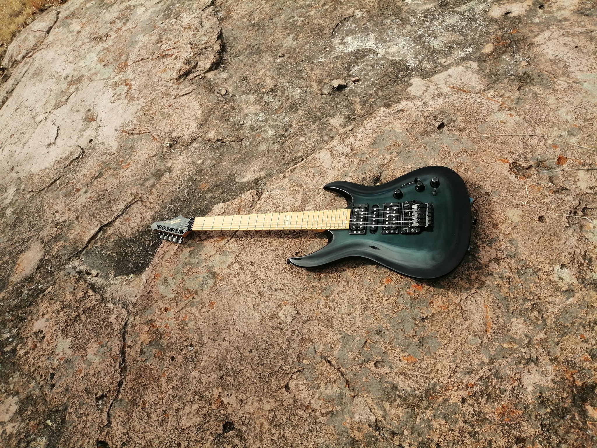 YAMAHA RGX521D スーパーストラト YAMAHA RGX521D スーパーストラト
