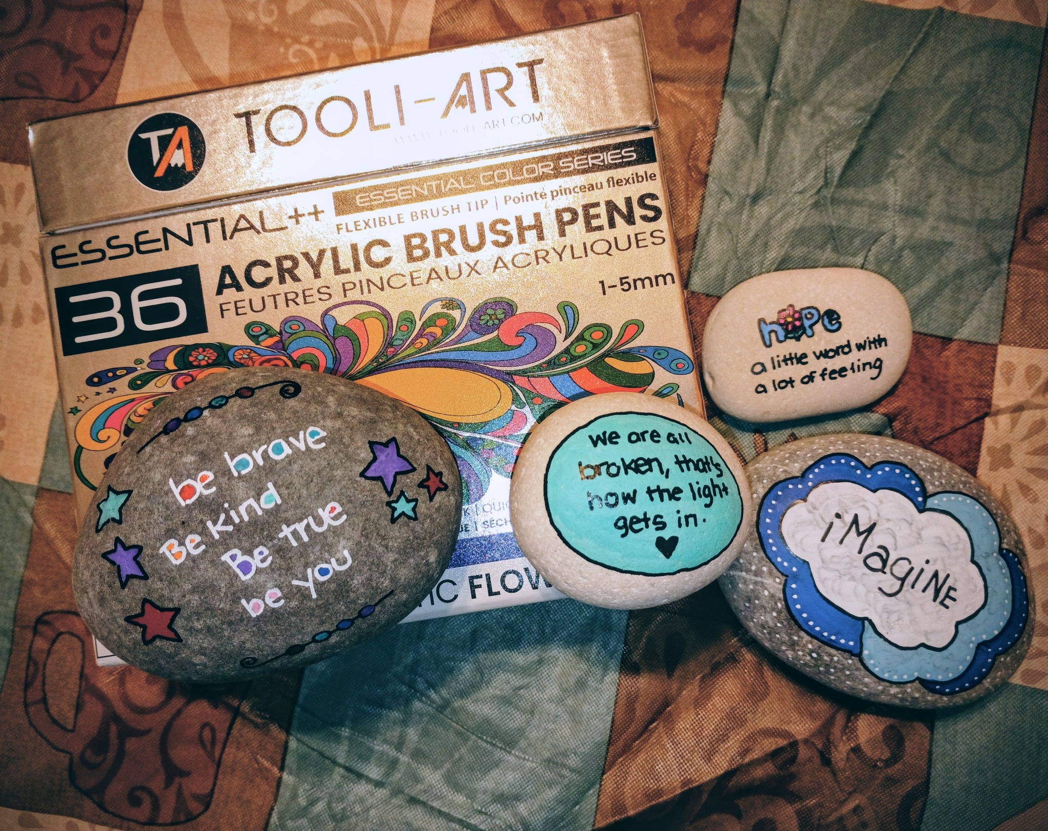 Santorini's by Yvonne | Felt like doing some message rocks tonight ...