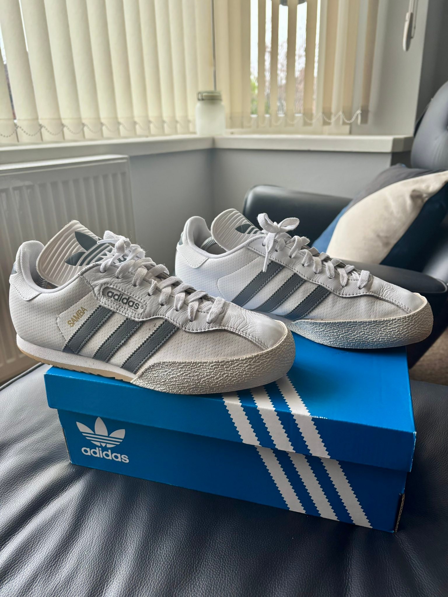 adidas gazelle silver green womens adidas Originals Women Superstar Bold White FV3334, 8.5