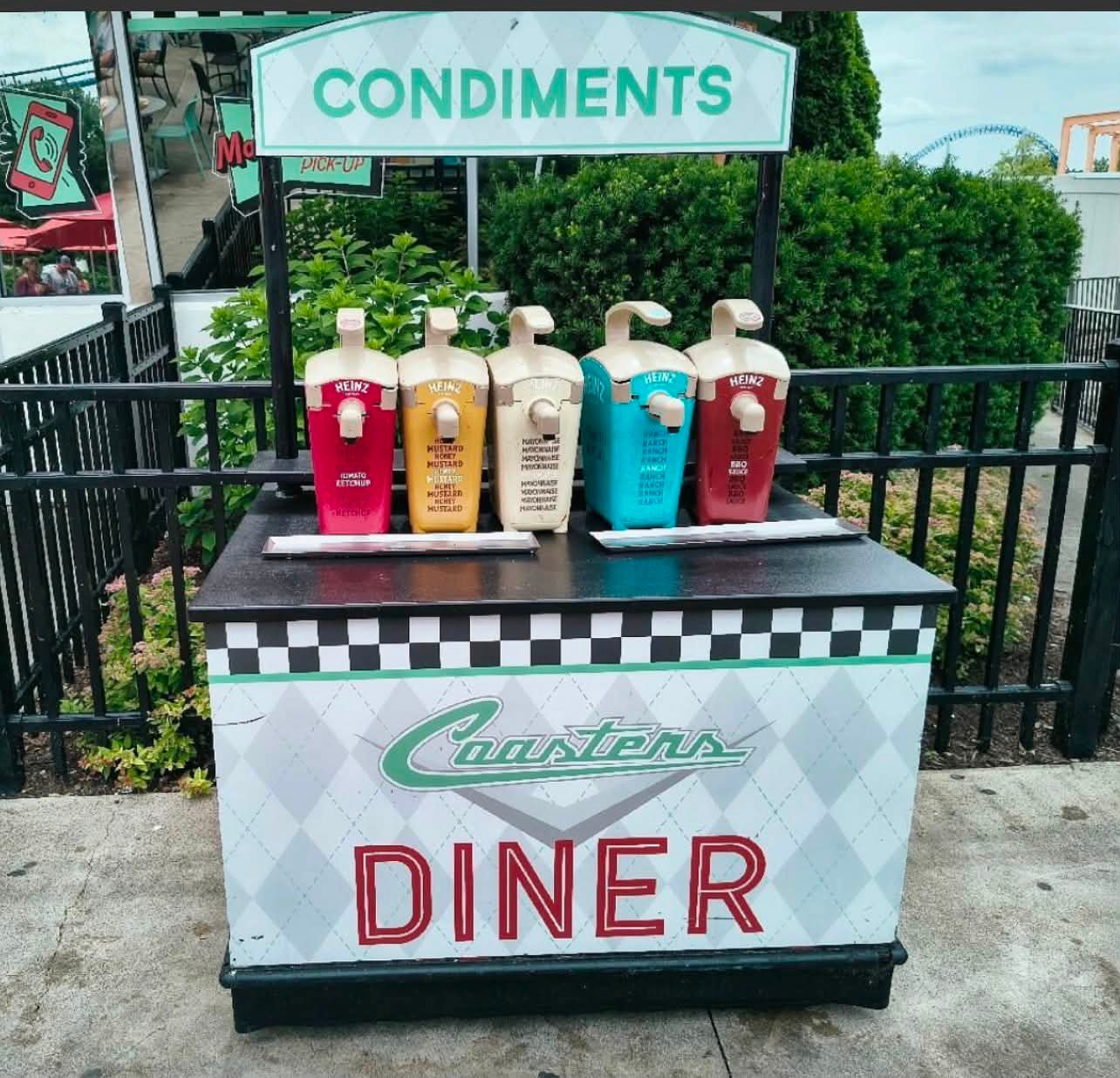 Heinz condiments on Disney Cruise Line vs. Six Flags parks