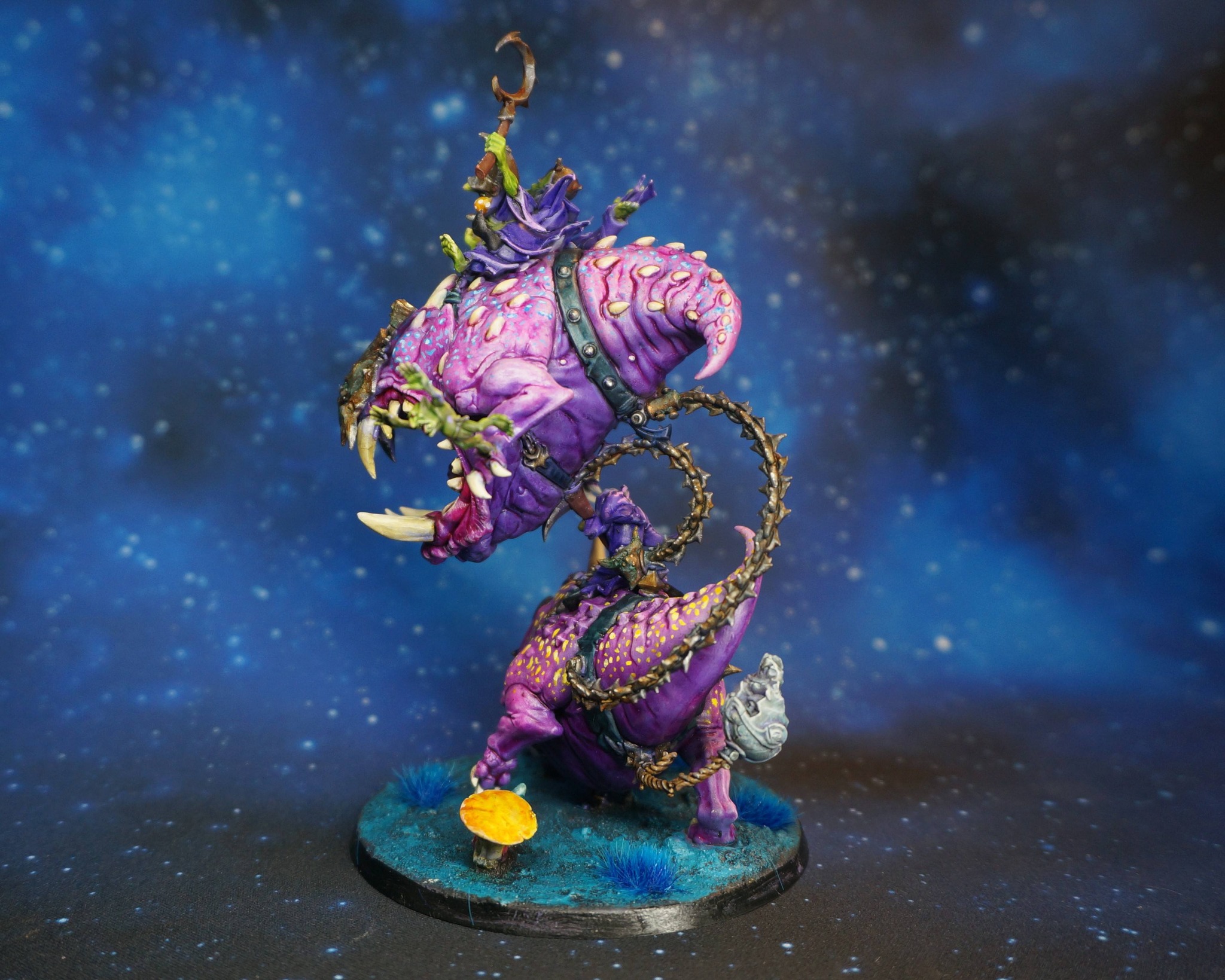 Finished up my Mangler Squigs today. Very fun model to paint
