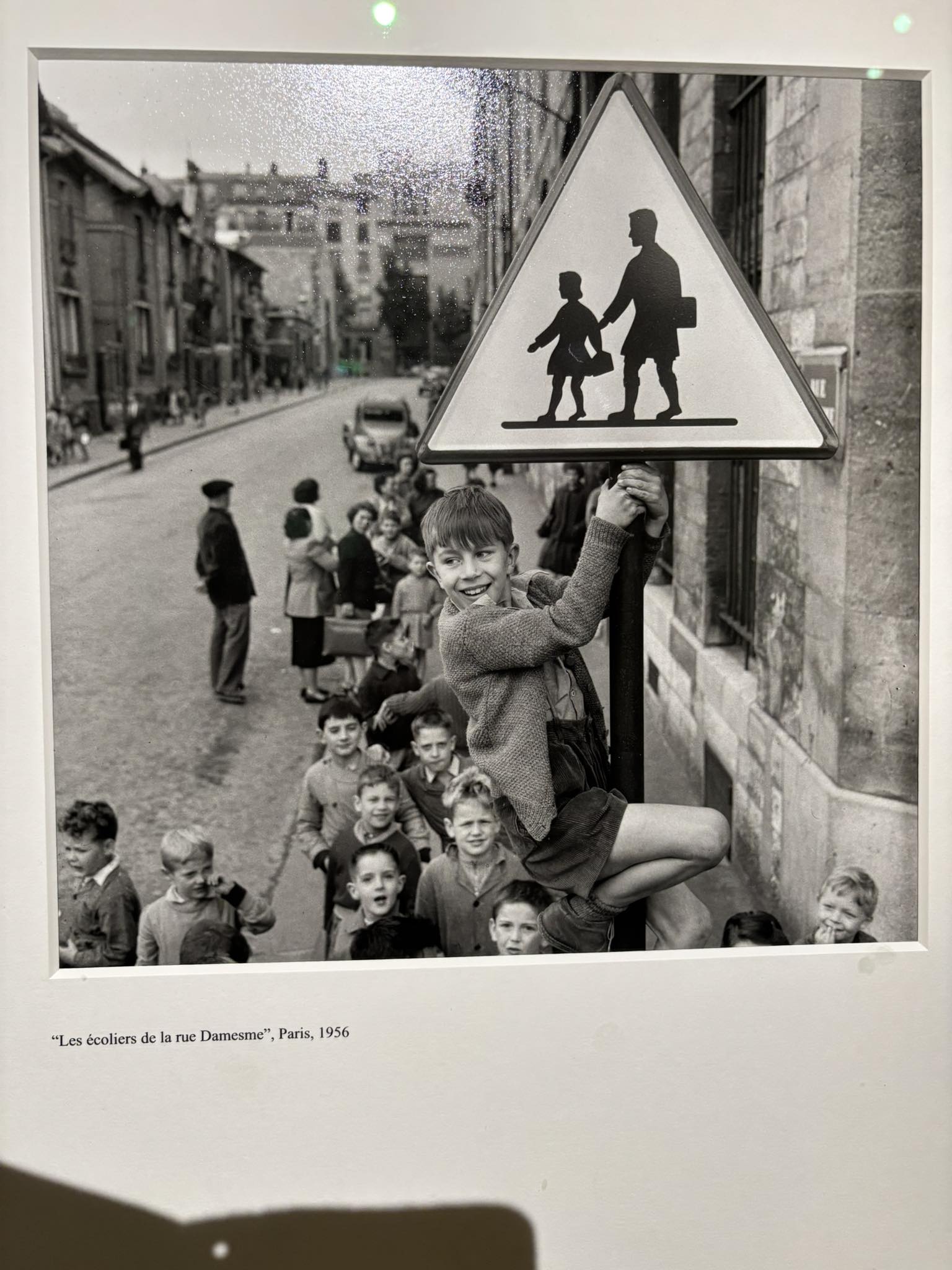 Les écoliers de la rue Damesme, 1956 Exposition Robert Doisneau 