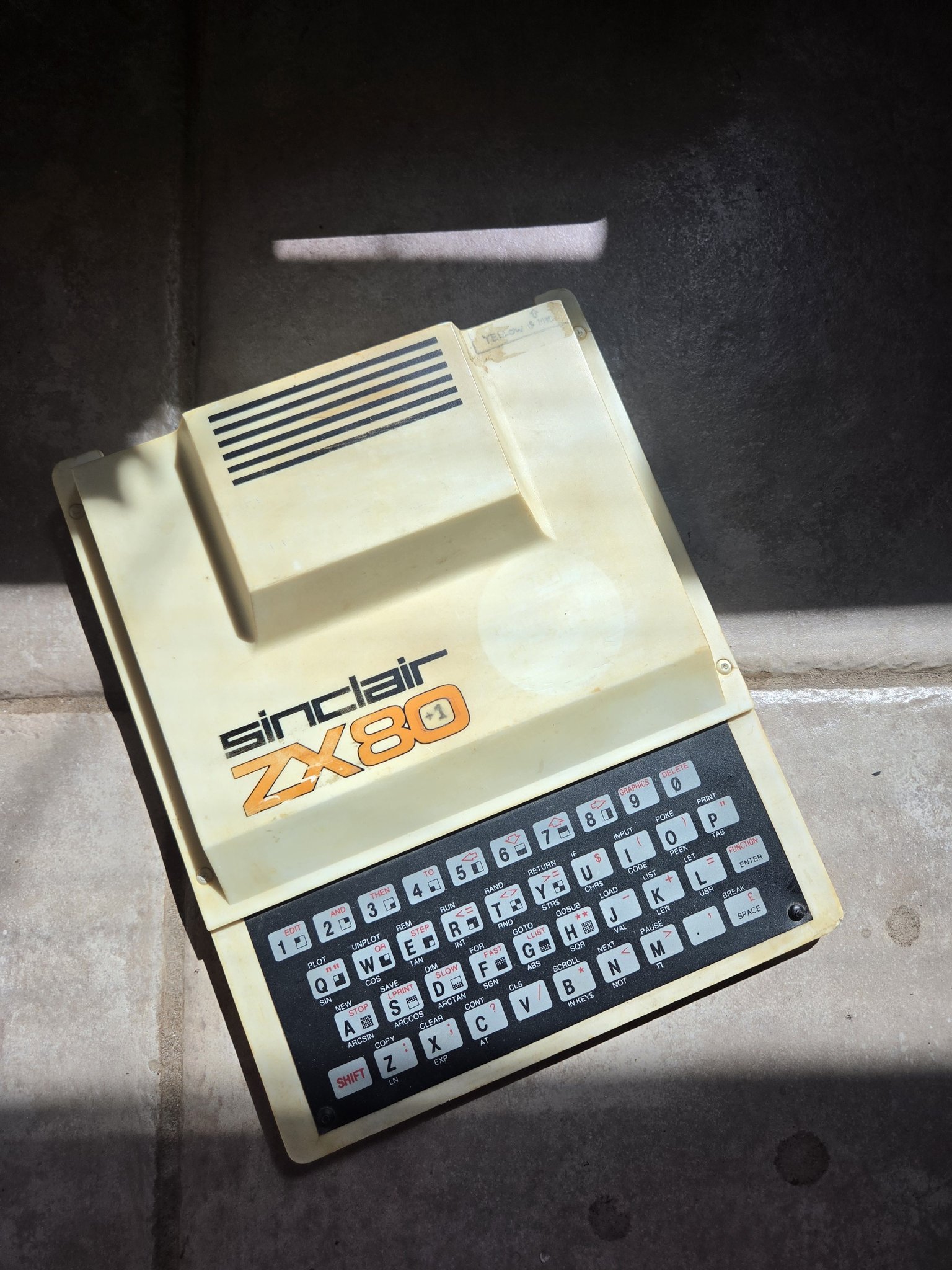 3になります。 Upgrading a ZX80 to ZX81 and its lasting impact