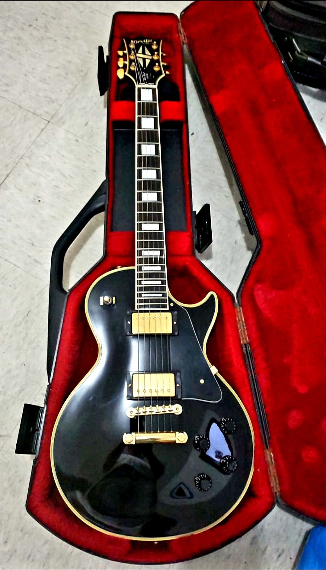 Guyatone LG-170T（1967）です。 当時、Guyatoneは売れに売れ生産が