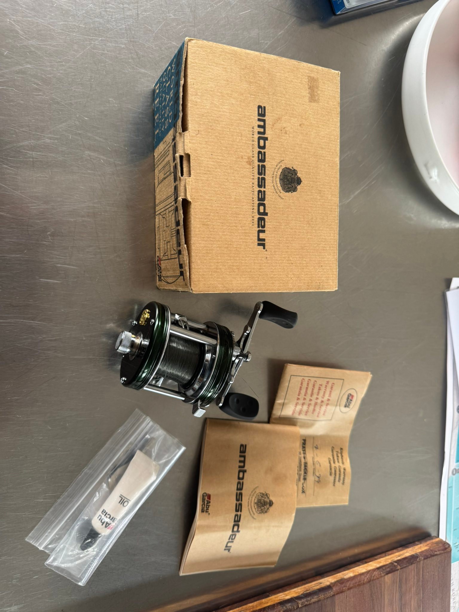 1990's ambassadeur baitcast reels Small Ambassadeurs : The Legendary Light-Line Fishing Reels: The Abu 2500c, 1500c & Related Models These reels are built with a multi disc drag system for ultra Abu Garcia Ambsx-6601 Ambassadeur Sx