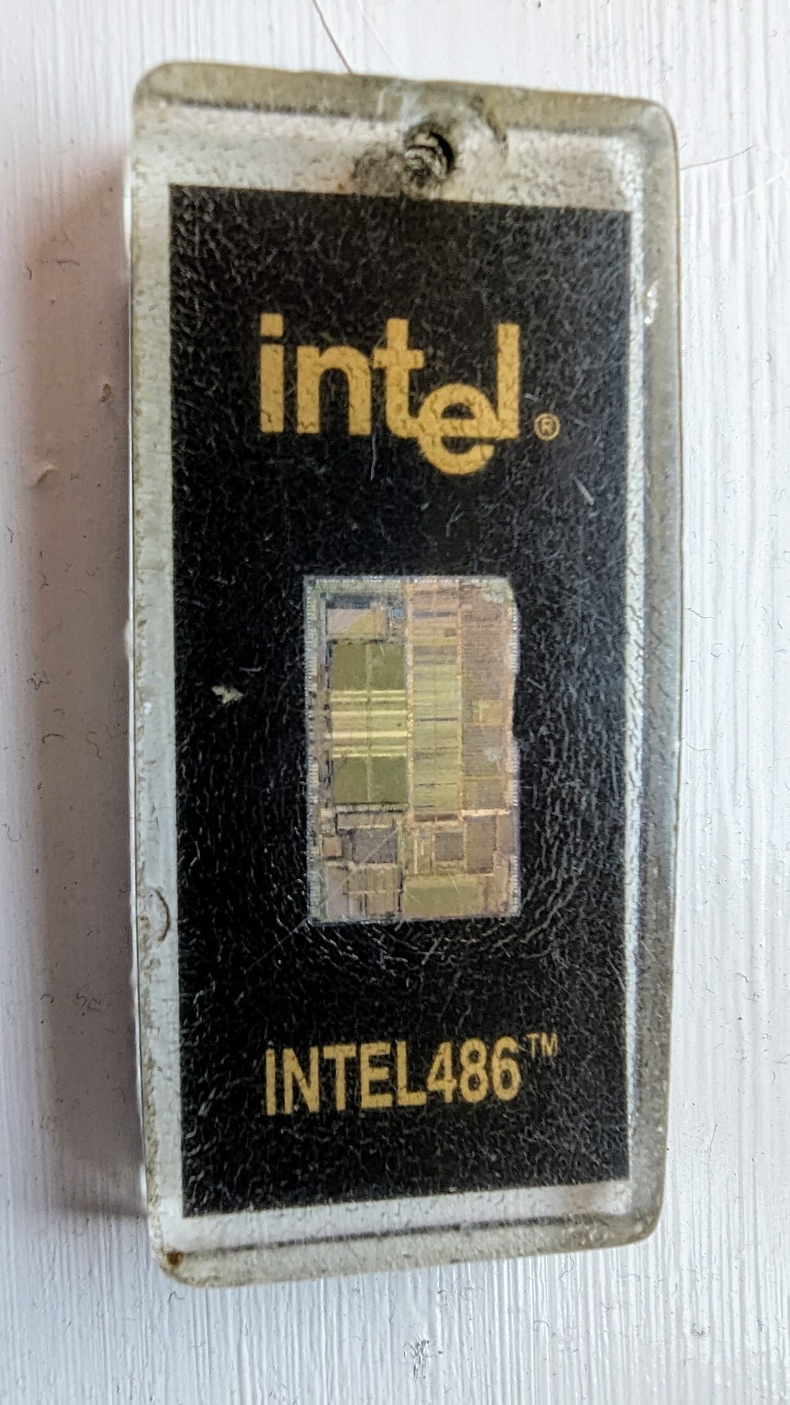 Vintage Intel keyring with 486 and 386 processors