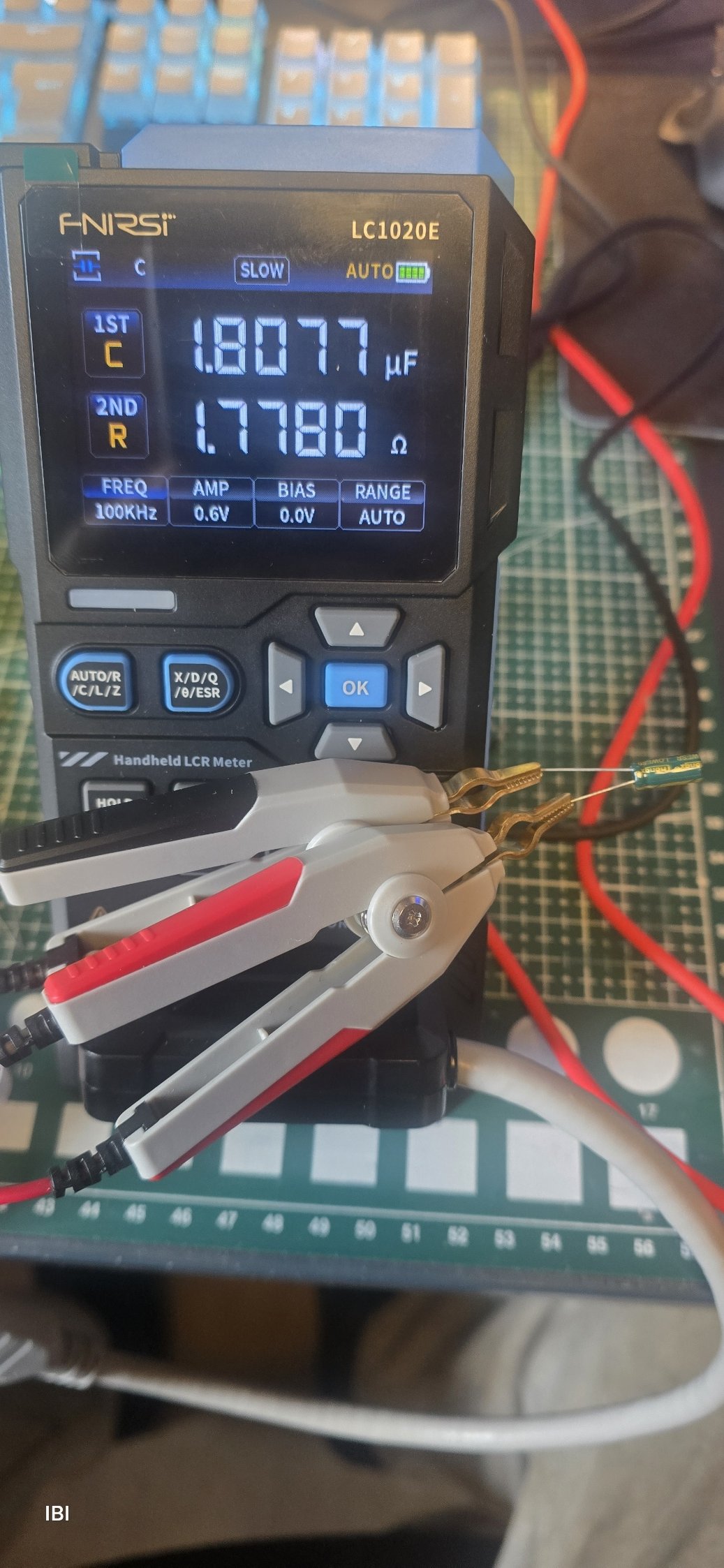 Can you recommend a reliable meter for testing capactance