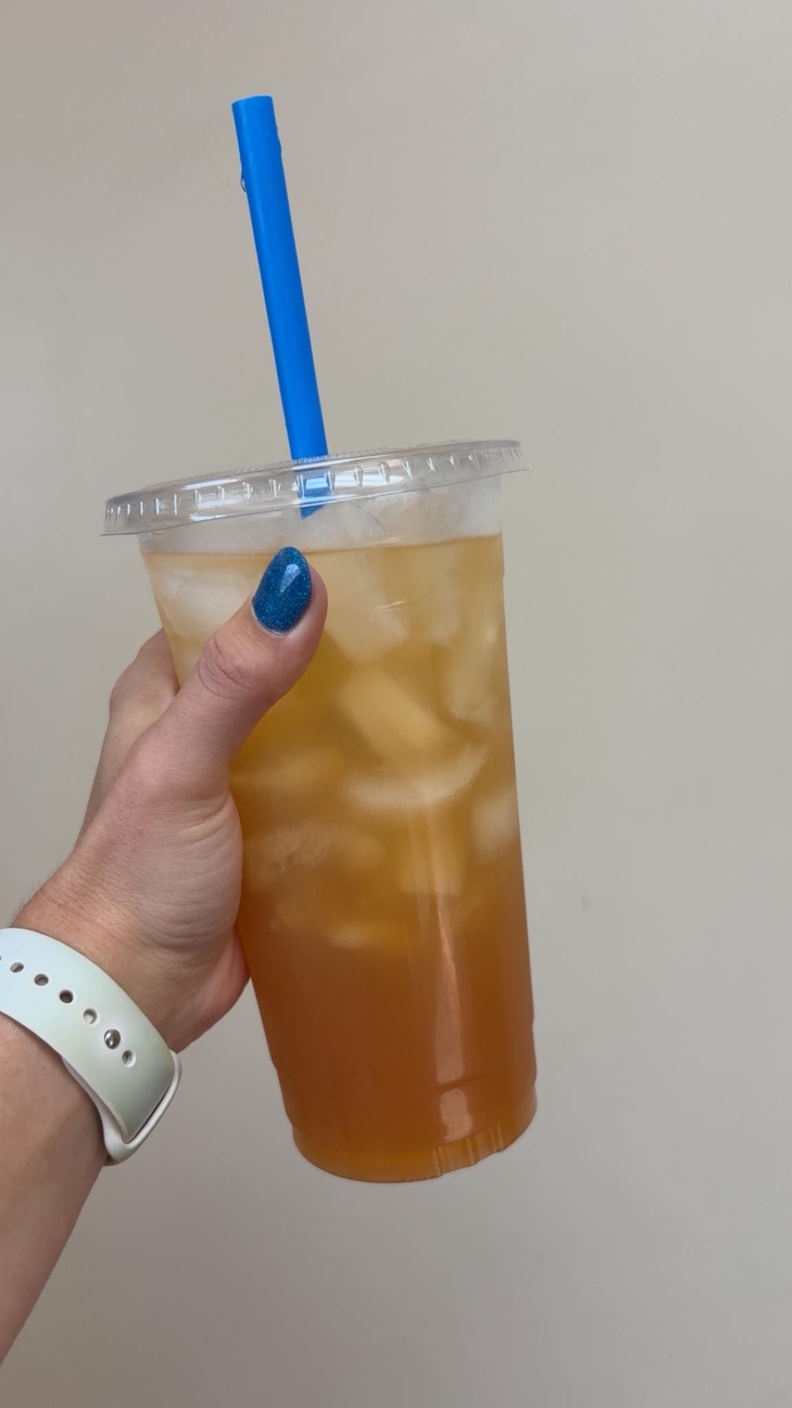 Enjoying our new limited FitLine PEACH Ice-Tea Activize.We love