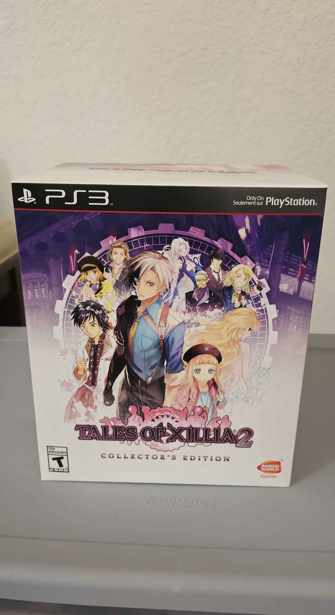 Complete collector's edition box set for the PlayStation 3. This