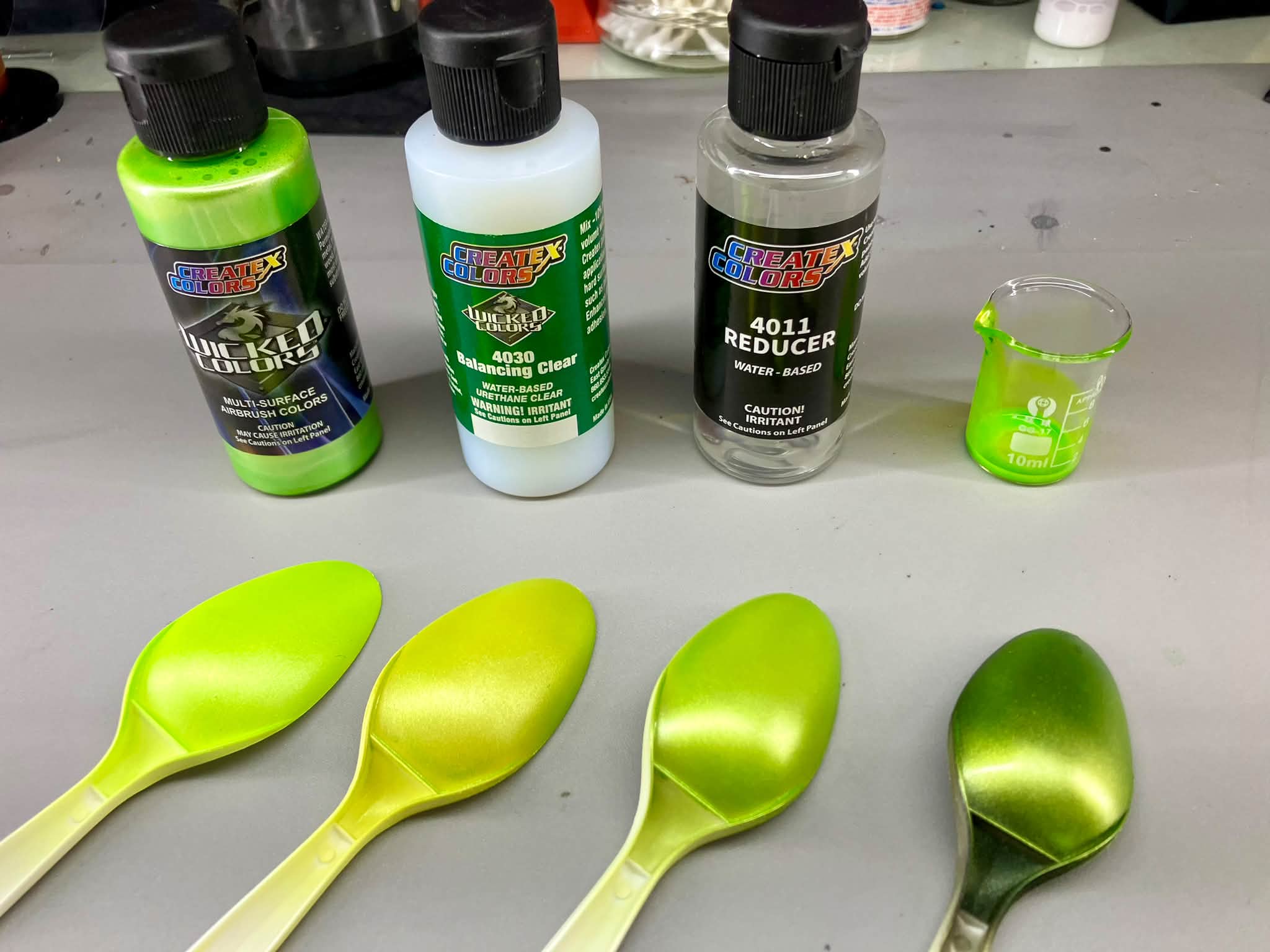 ラップ Createx Wicked Colors Pearl Lime Green Toronto, ON Tamiya Kawasaki