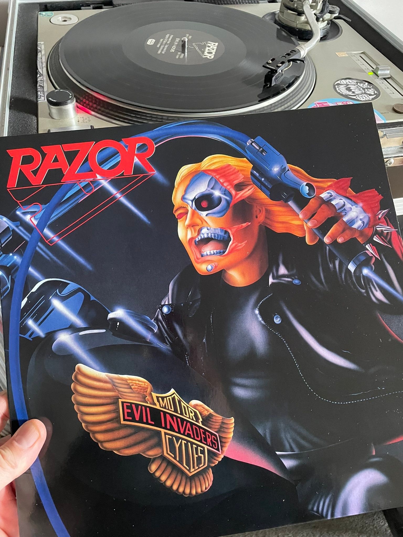 Razor. Evil Invaders. 1985