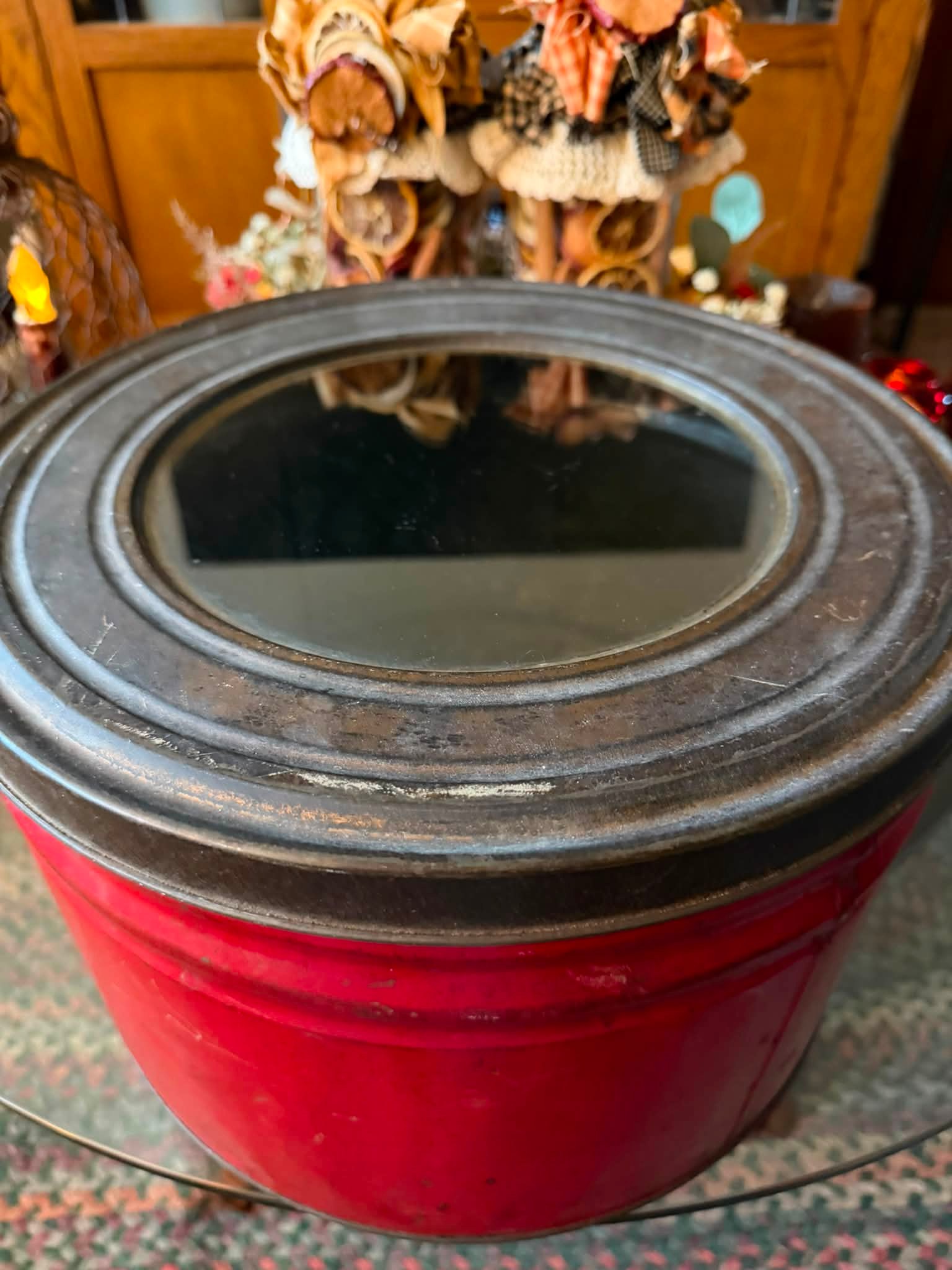 Vintage 1920s Parisian Chocolate Co. Seattle Candy Box (Rare