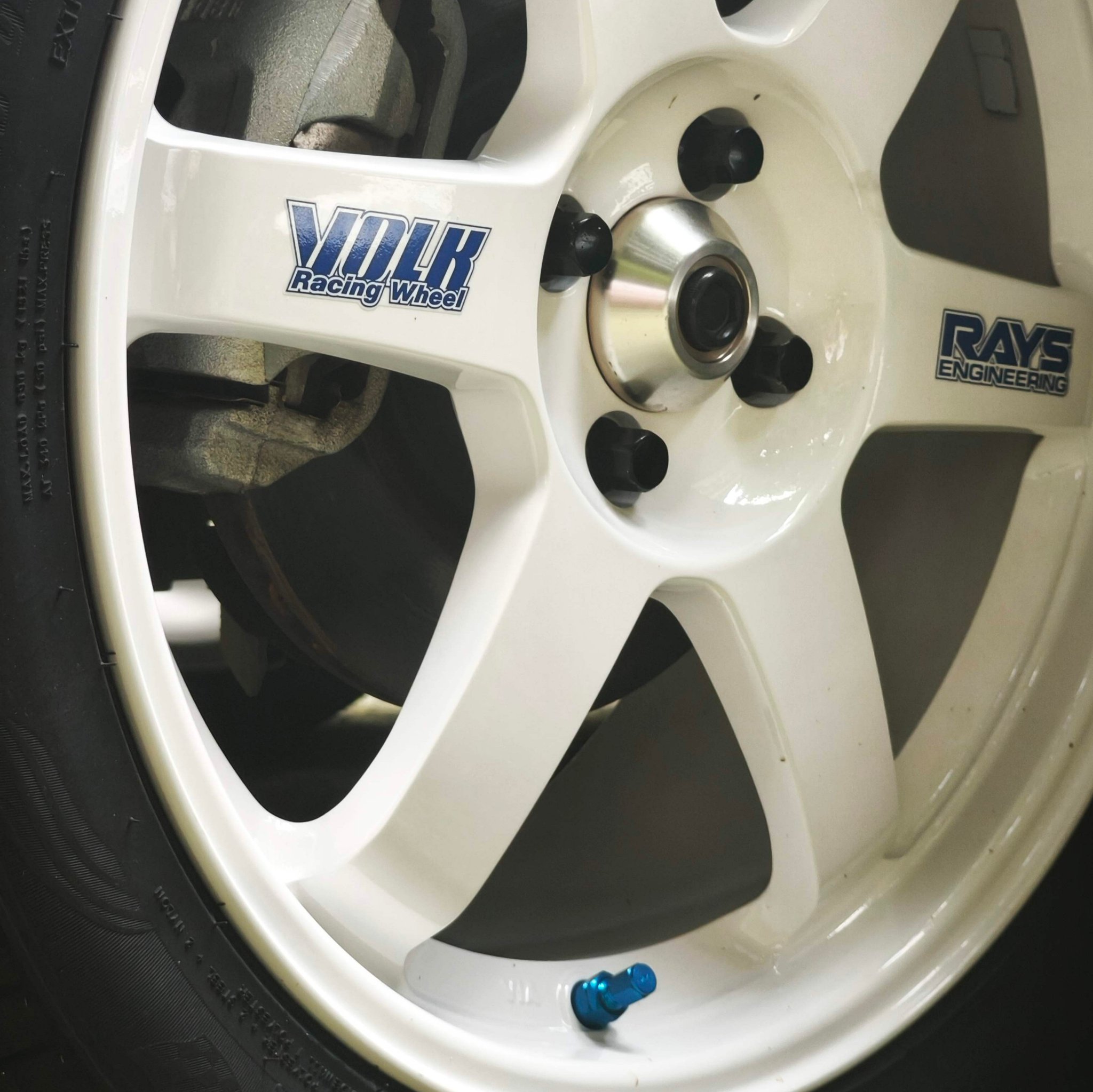 Volk racing te37 wheels for Toyota Raize