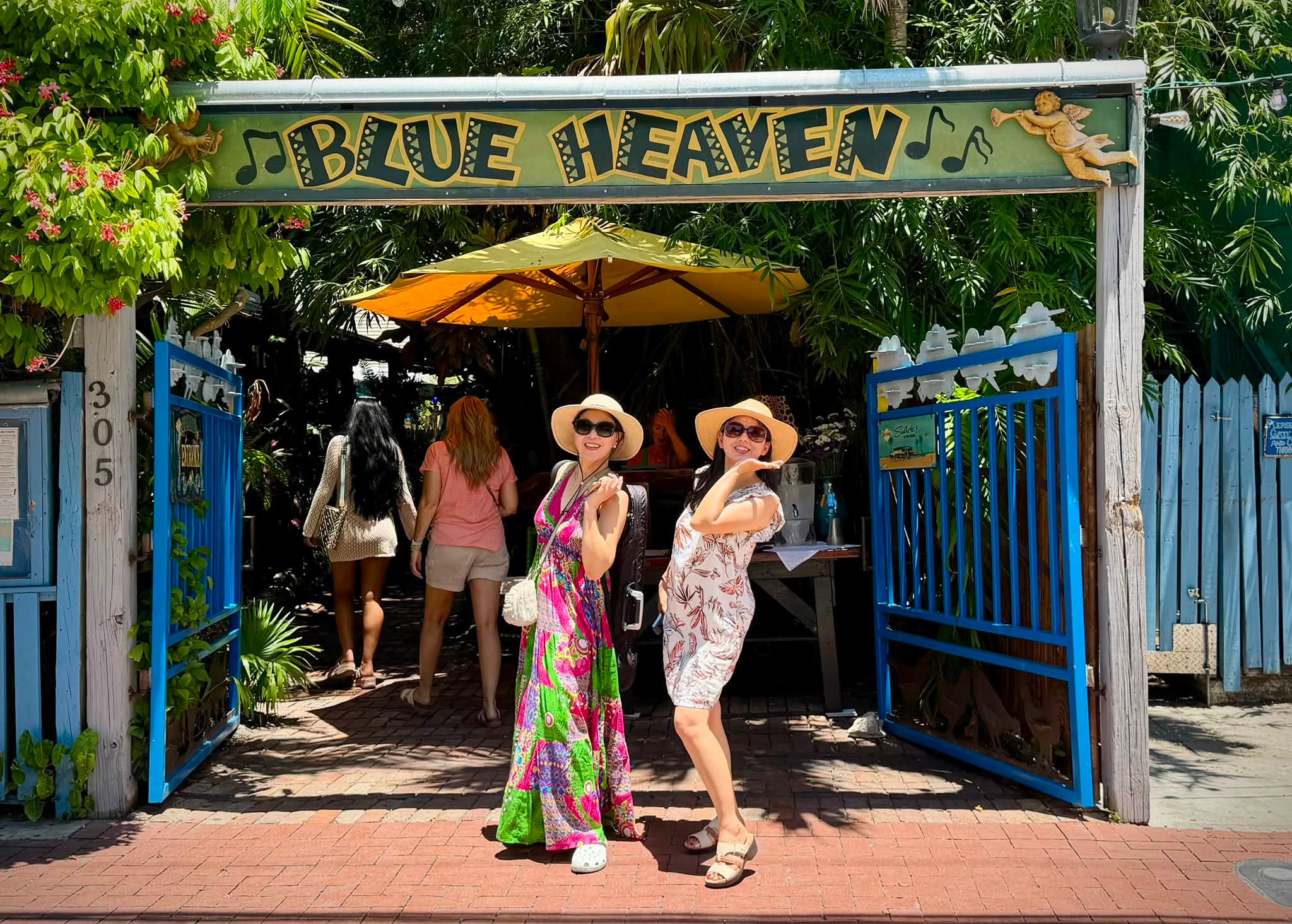 Blue Heaven, Key West: It's rare that I get overwhelmed by first impressions but that's exactly what I experienced when John Shinner and I went to the Blue Heaven restaurant in Key