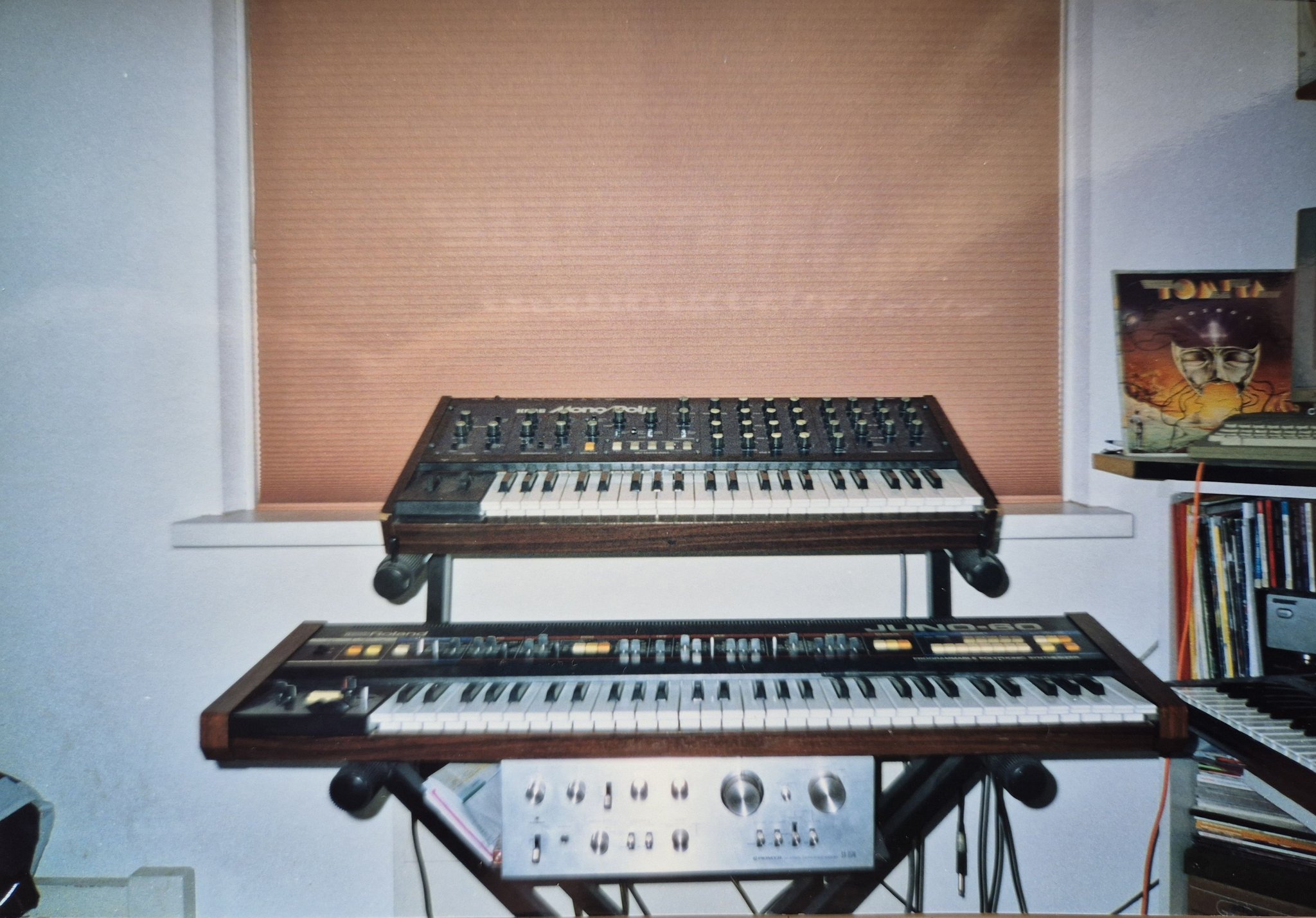 ex-Tony Banks' / Genesis' Korg Prophecy, Korg Z1, Yamaha TX7