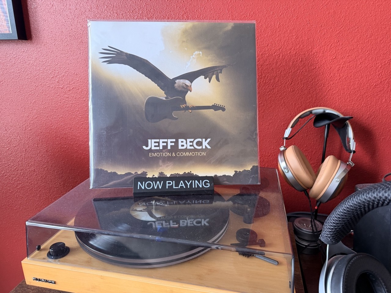 Jeff Beck's Emotion and Commotion album review