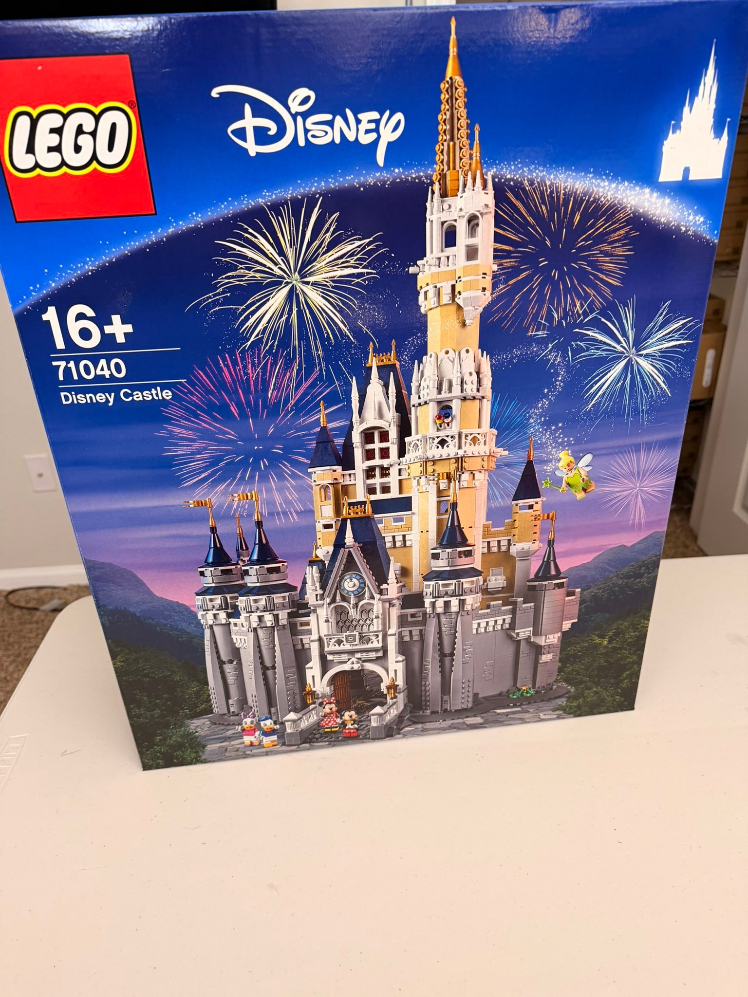 Building the original LEGO Disney Castle set 71040