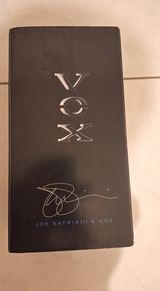 Vox Big Bad Wah pedal for a Satriani-inspired board