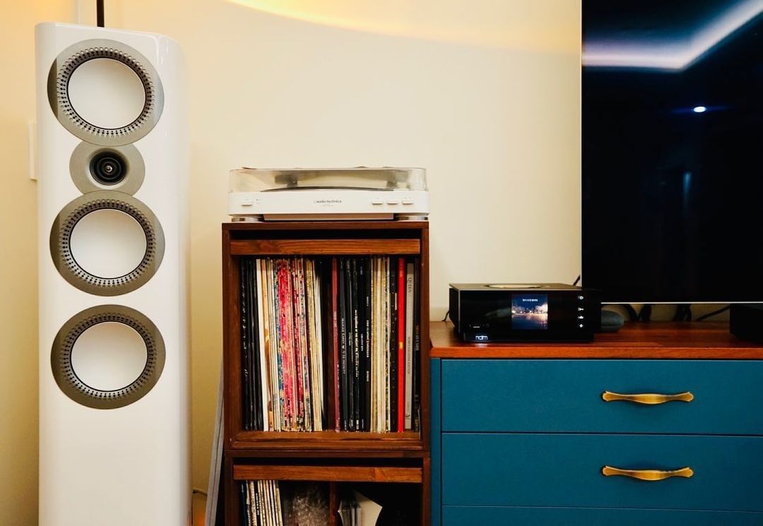 The MISSION ZX-1, such an impressive pair of stand-mount speakers