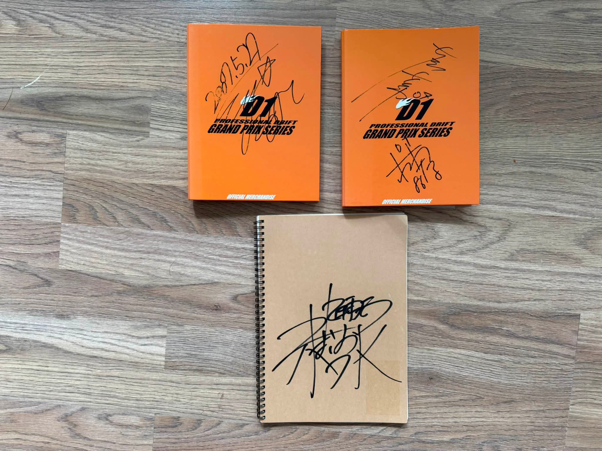 D1GP autograph collection with drift drivers