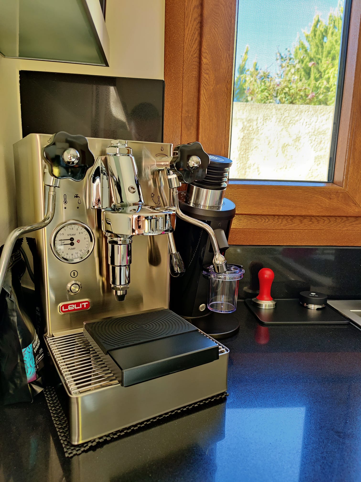 I've just started experimenting with a new lelit MaraX and df64. I
