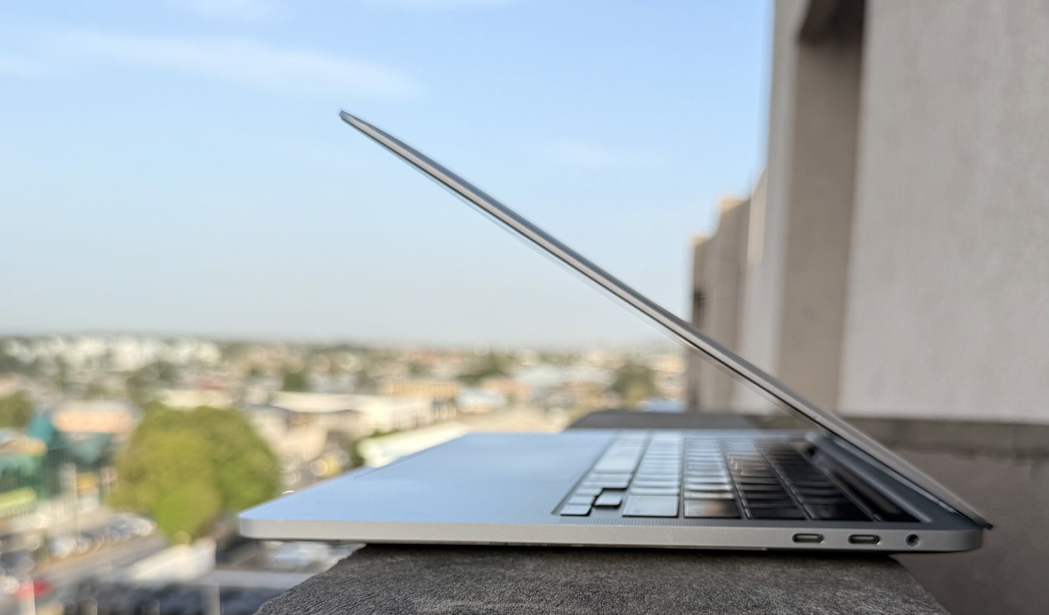 ?Apple MacBook Pro 2020 13