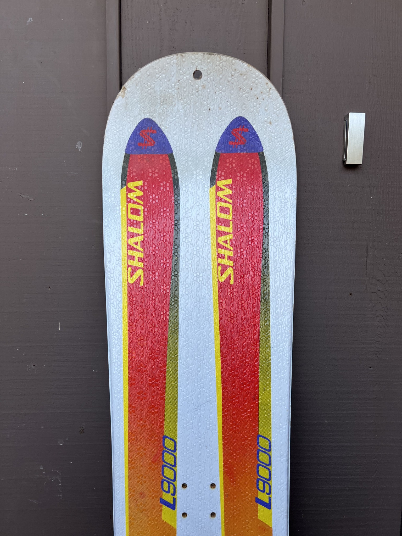 What is the resale value of a 1995 Lib Tech Shalom L9000 snowboard?