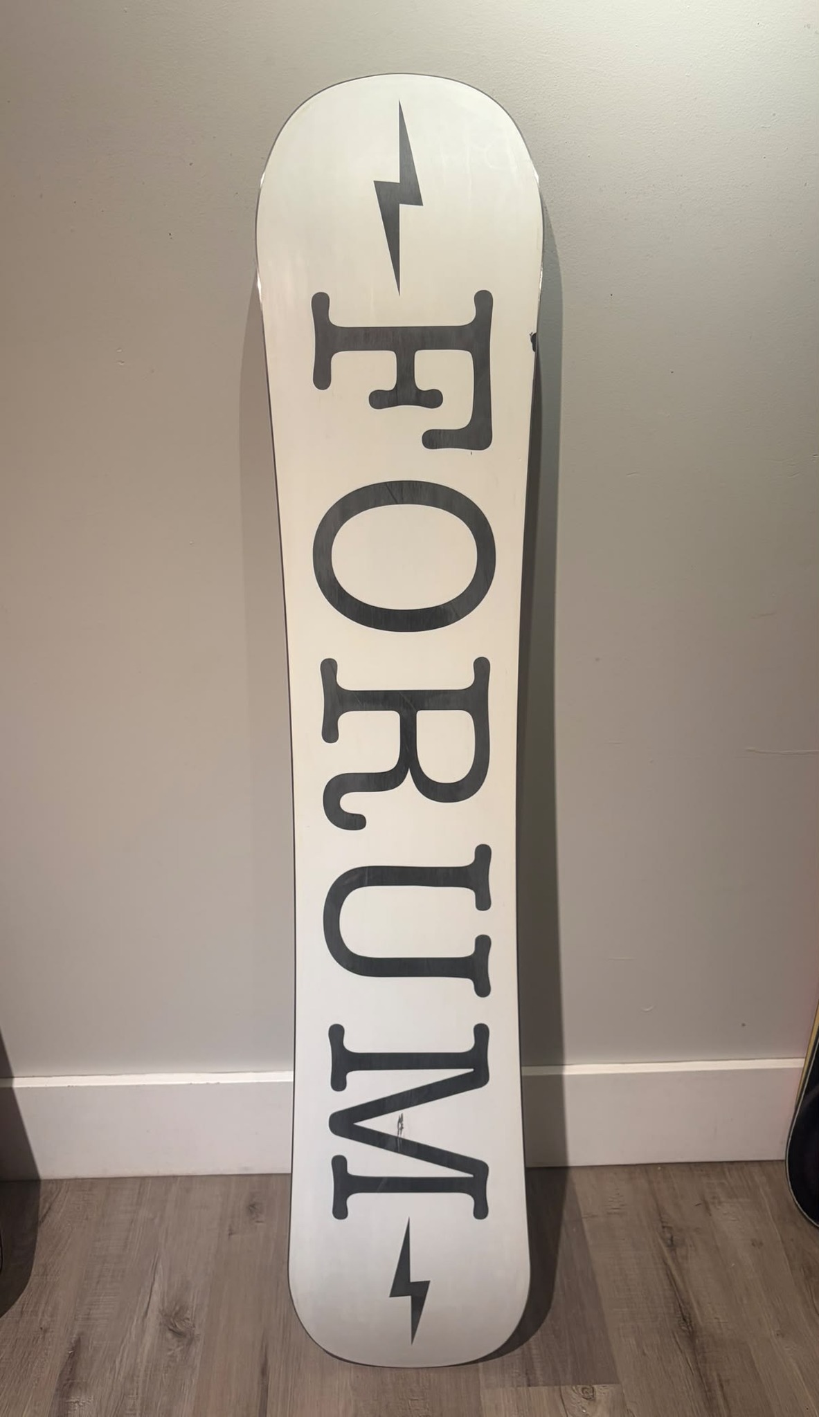 Snowboard Forum Devun Walsh 157cm. Great conditions. Shipping is