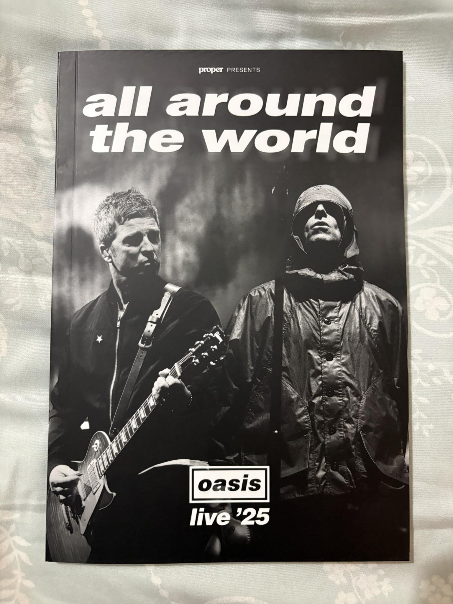 Oasis live '25 poster review