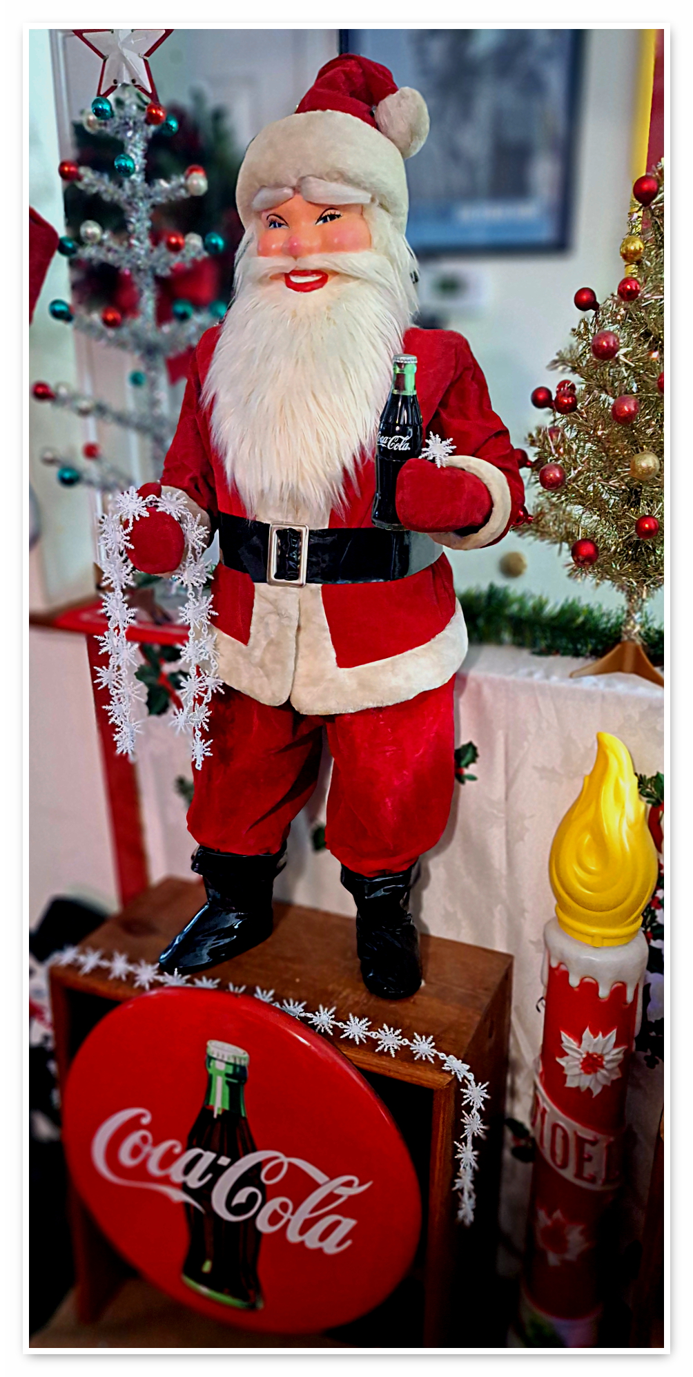 Coca-Cola Santa by Barbie and Mattel. Vintage baby 😁🎄🎄💞💘