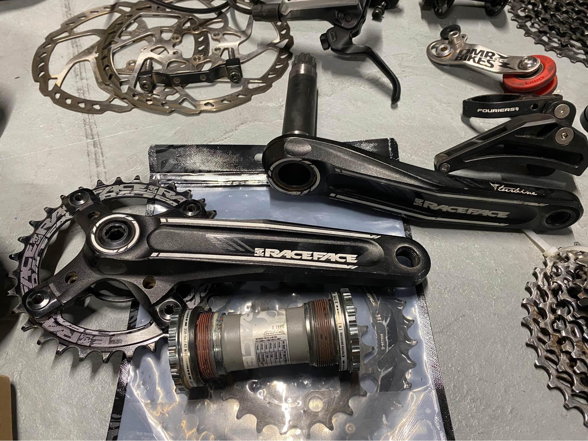 Shimano GRX 810 group set for sell. - 172.5 crankset with 48-31 