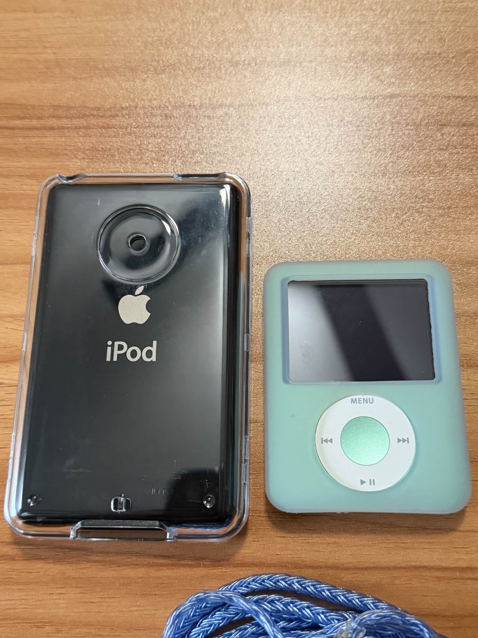 Customized 7th Gen iPod Classics and Upgraded iPod Nanos Collection