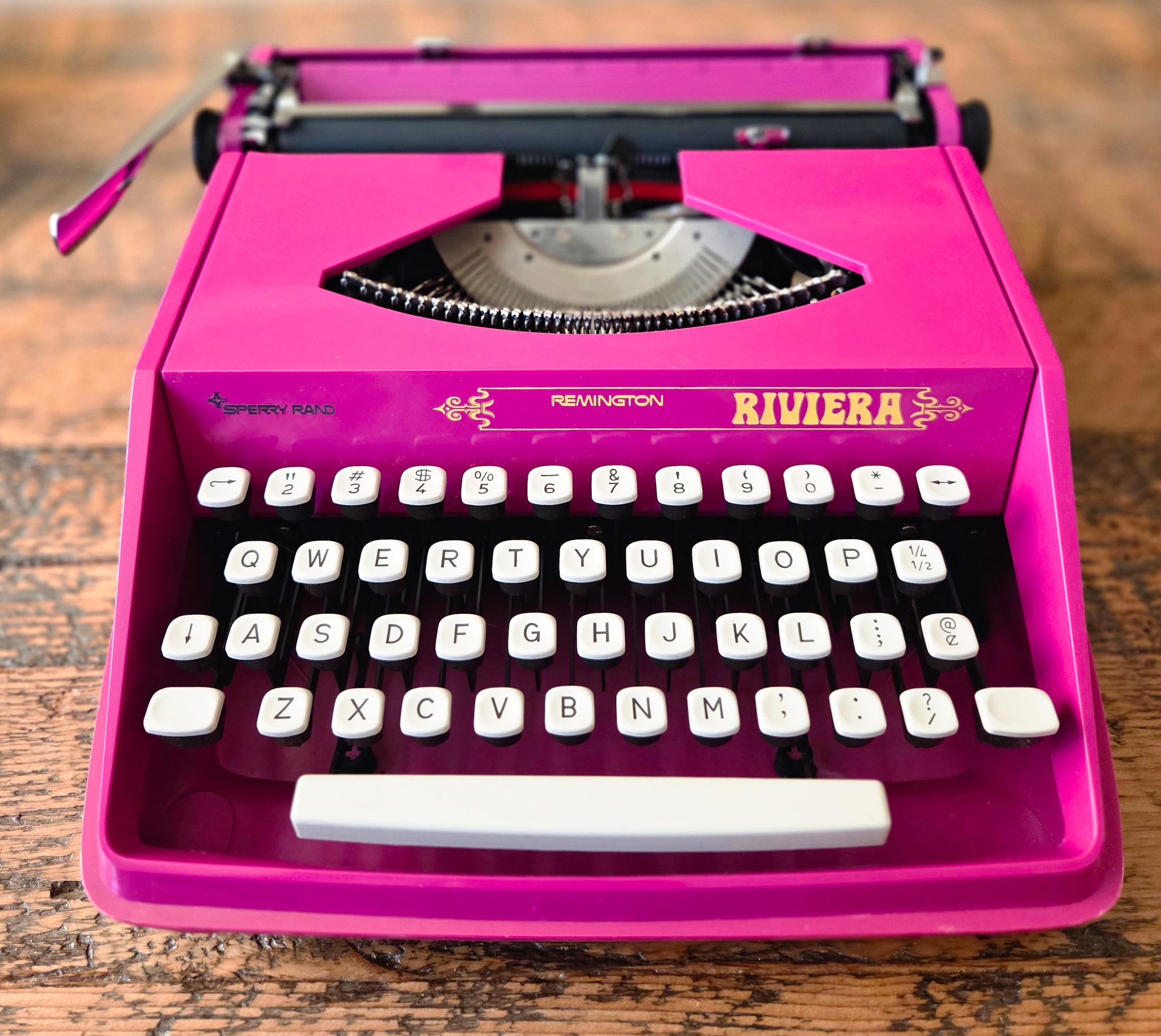 1970s Sperry Rand Remington Riviera typewriter purchase