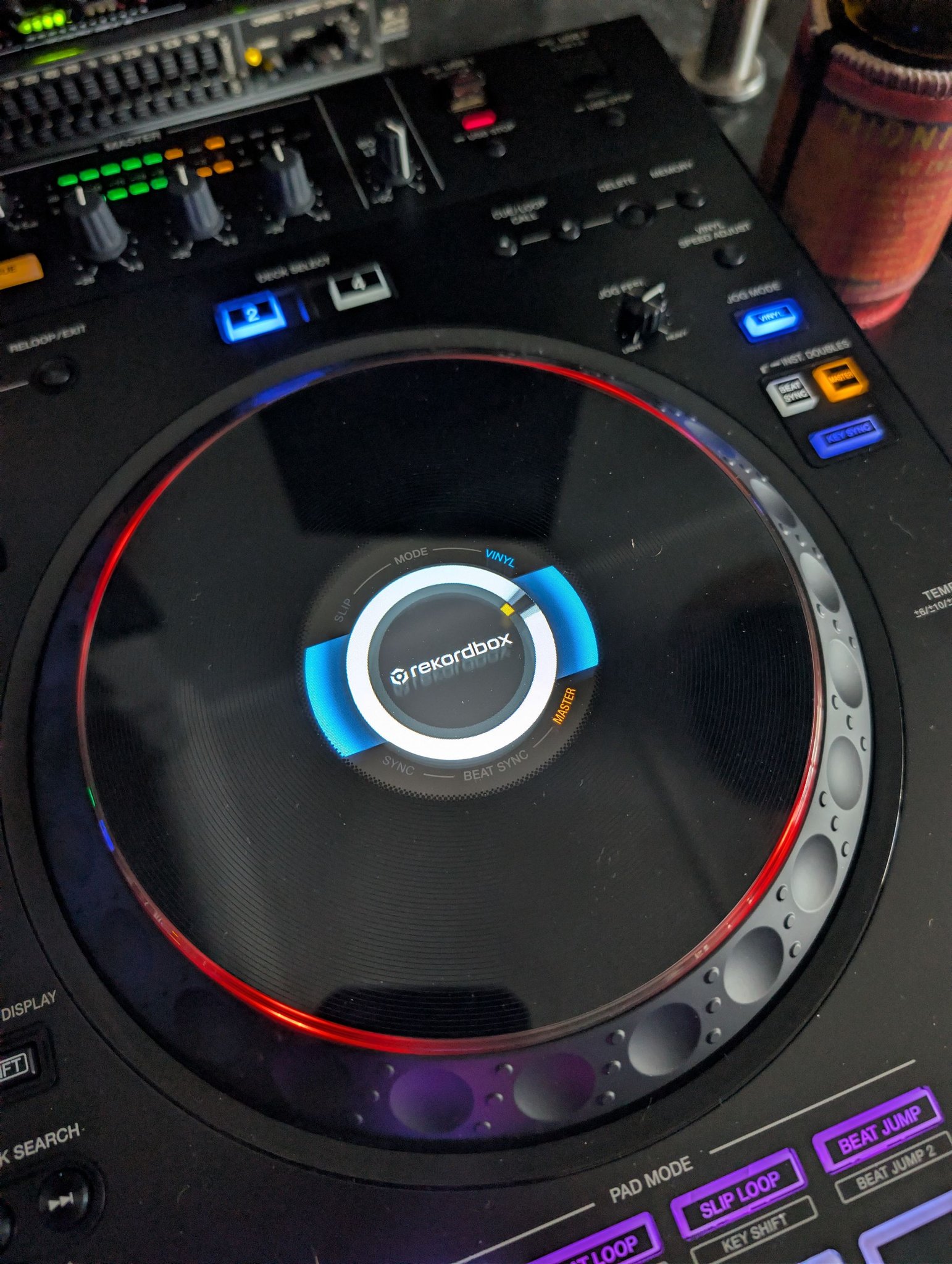 How to increase information on Pioneer XDJ-AZ platter?