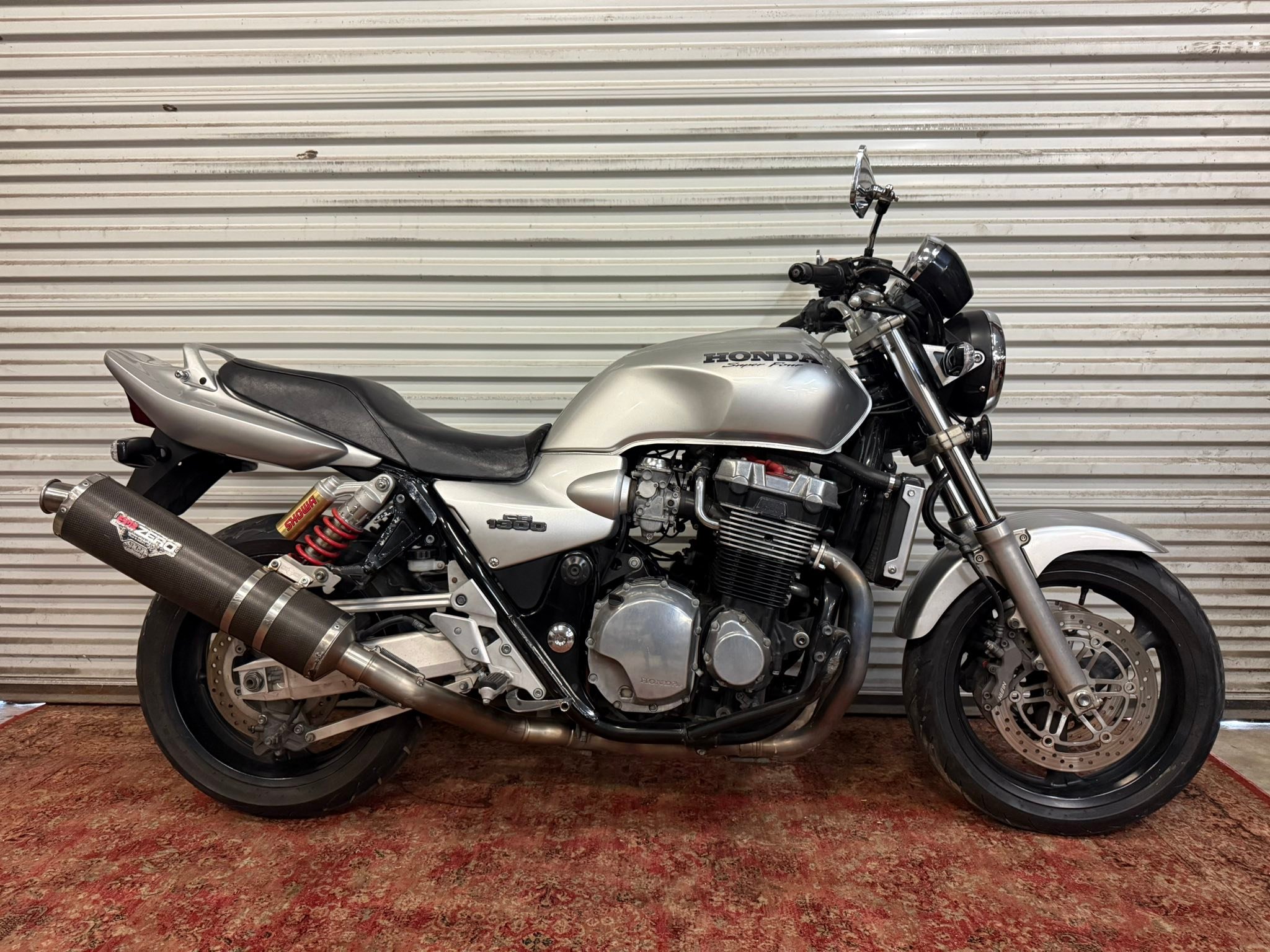 I have the chance to buy at a good price a Moriwaki Zero titanium