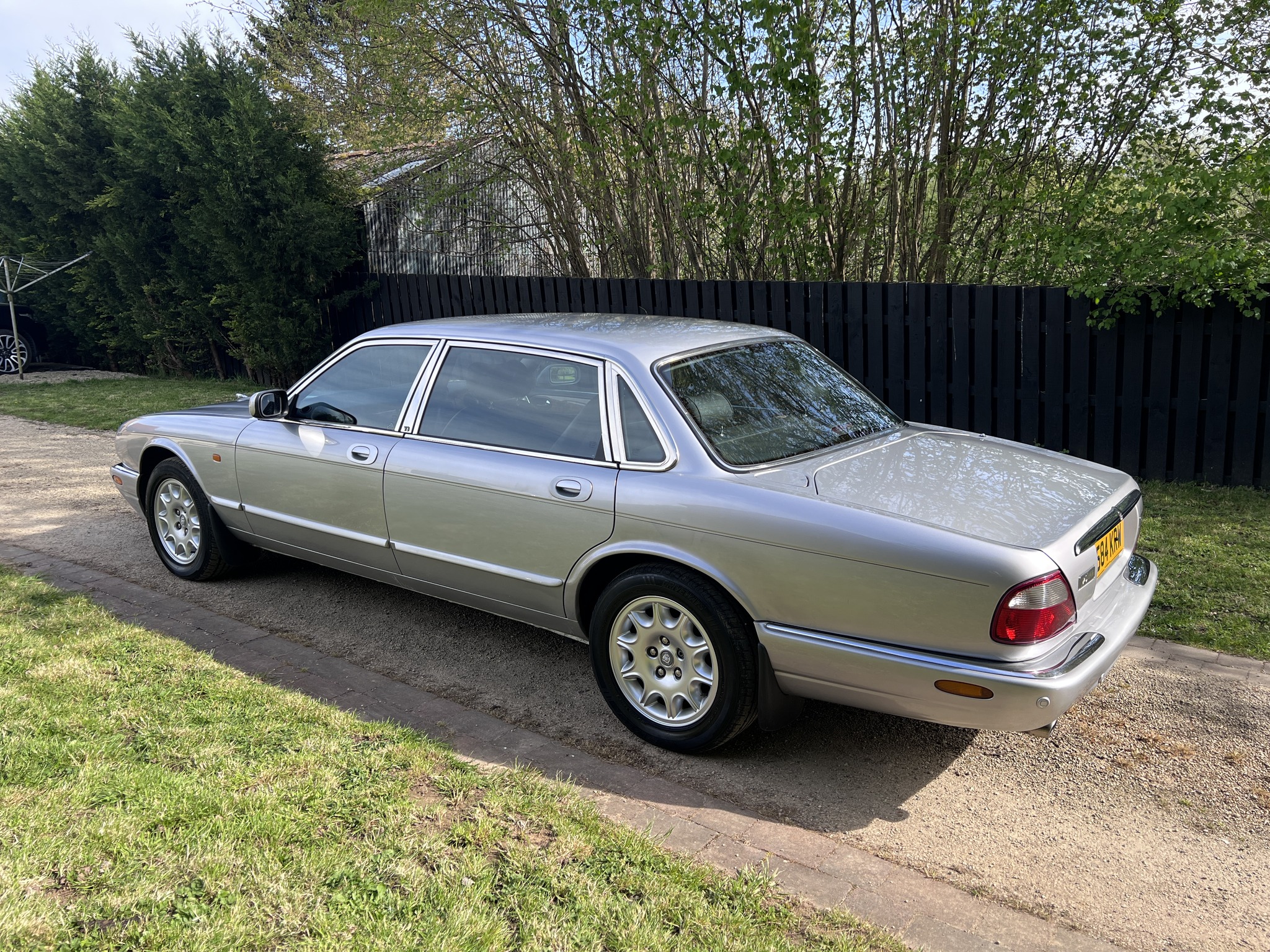 Jaguar X308 XJR XJ8 97-03 | Facebook
