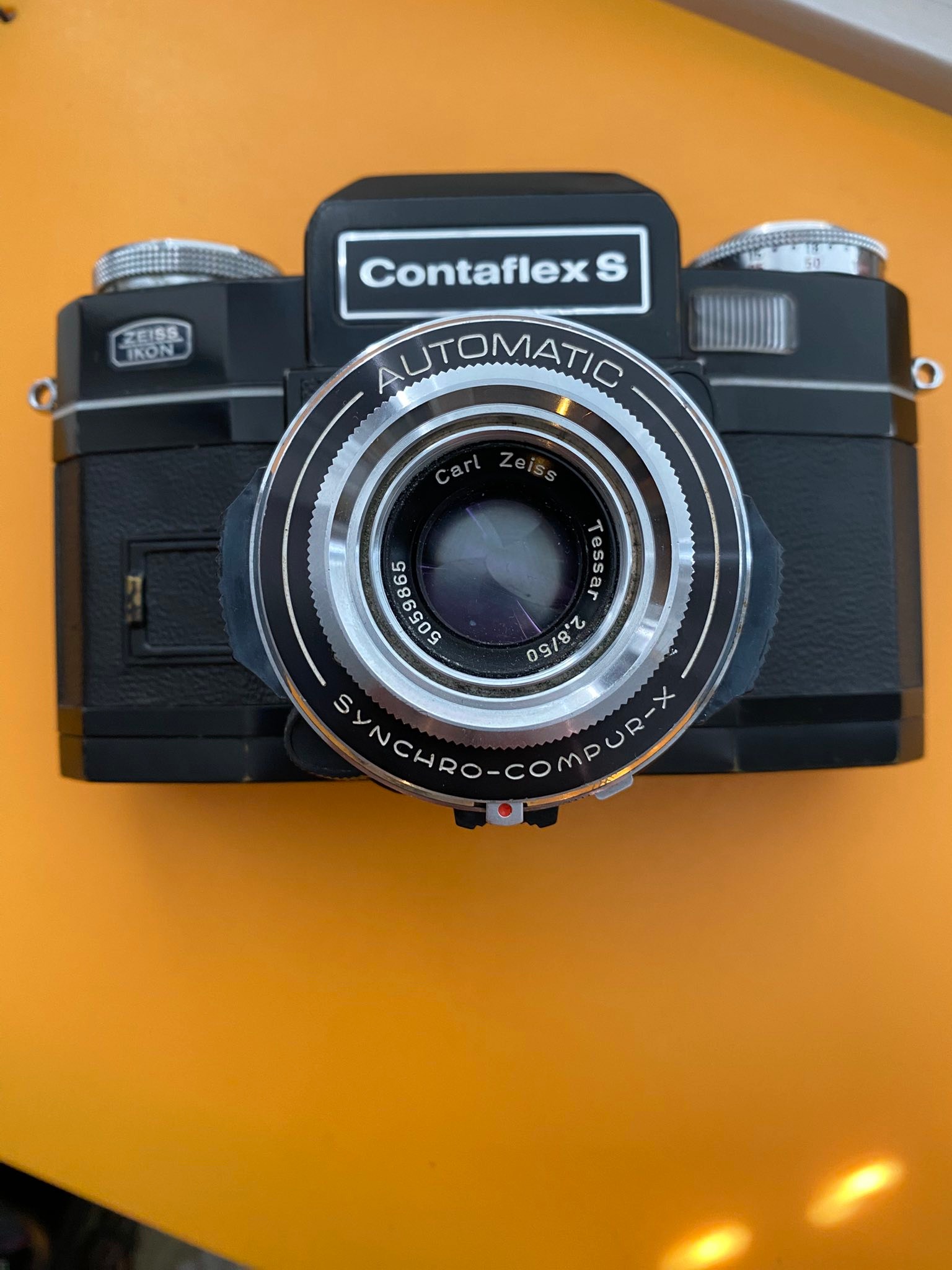 Any ideas about the black paint Contaflex S Dont see very often ?